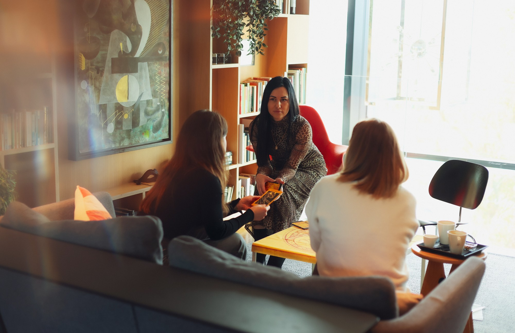 T — WOMEN Game KOSHKA. Main