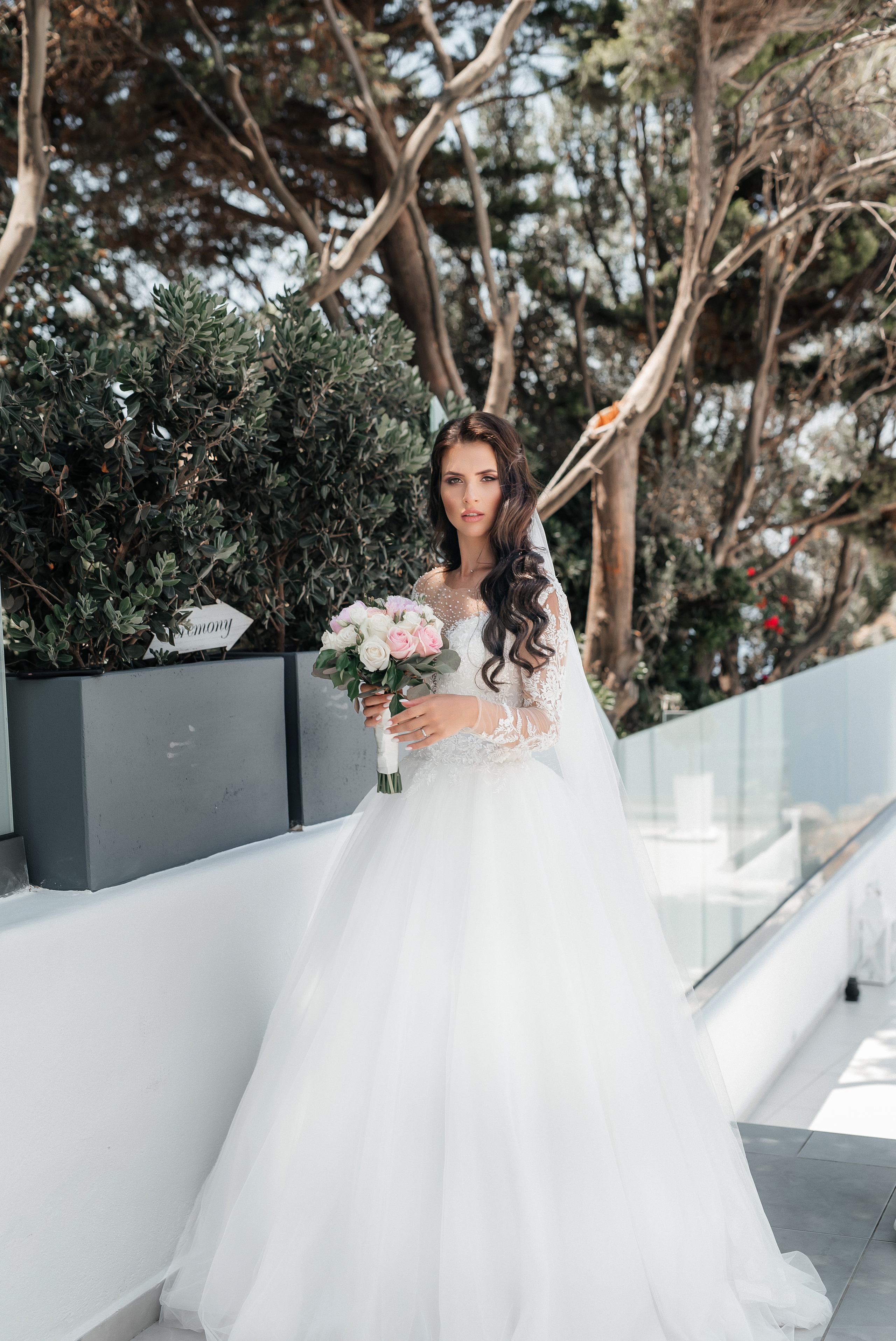 Bakasphoto wedding and lifestyle photography Latvia and Worldwide