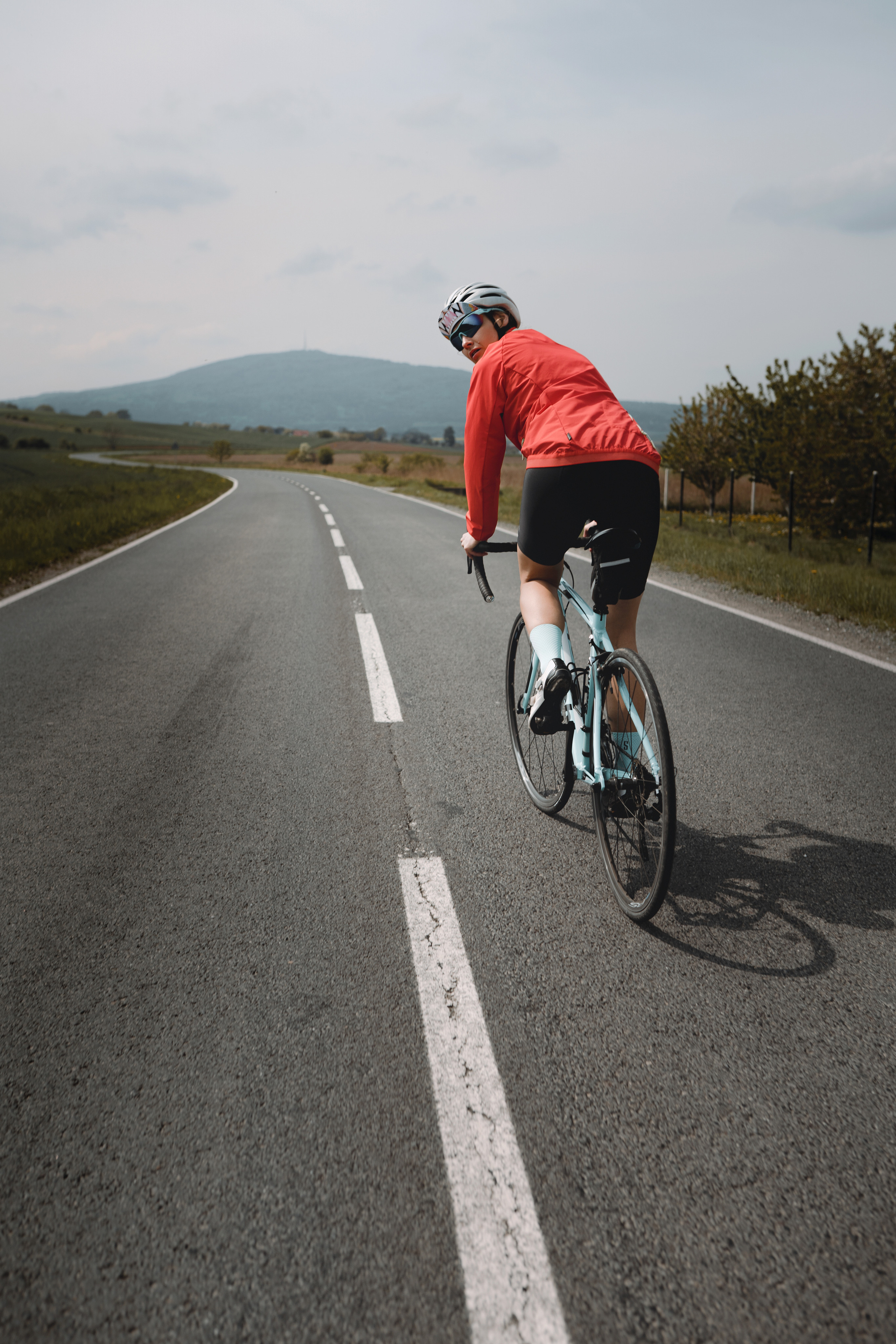 Commercial. Mike Avelli