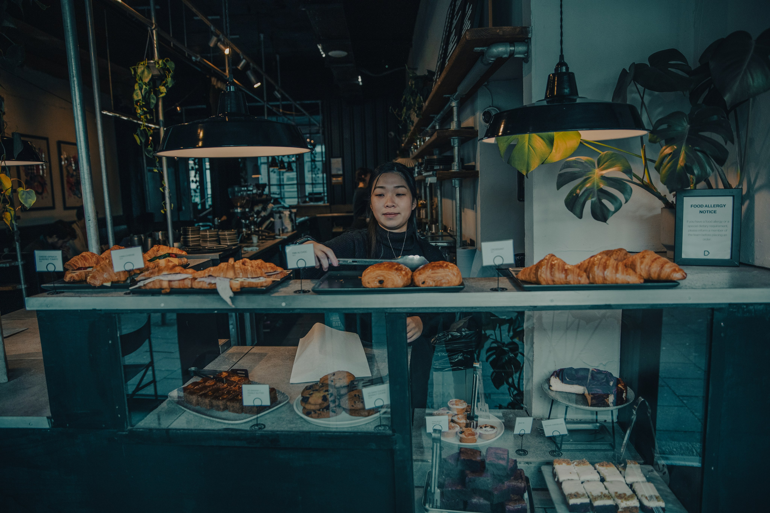 Dareshack Business Shoot. Lifestyle & Documentary Photography in Bristol, Bath & London — def0cused