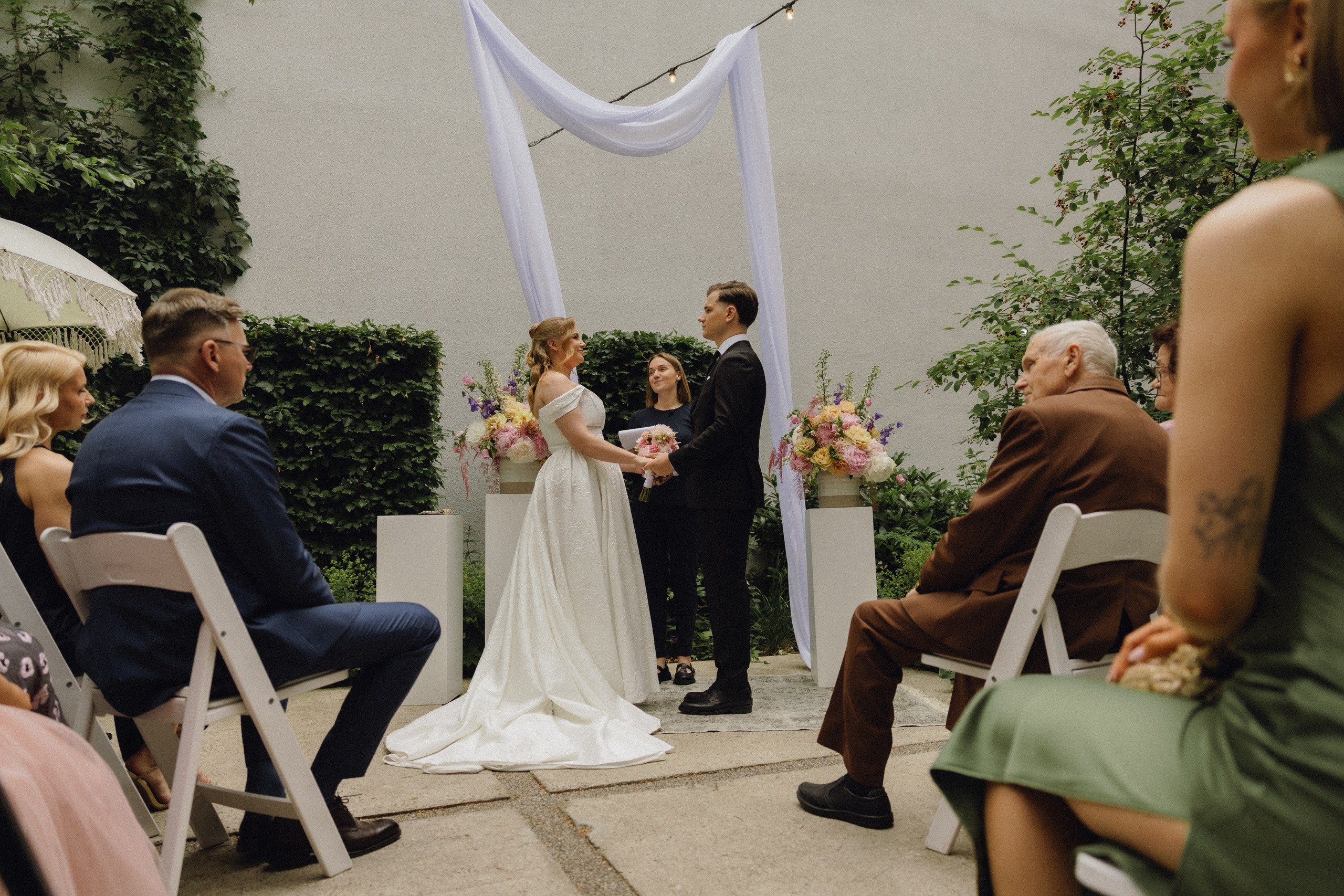 Paulina ir Deivydas | vestuvės Vynvytyje | Kaunas 2025. Vestuvių ir šeimų fotografė Lena Bondarenko / belove photo