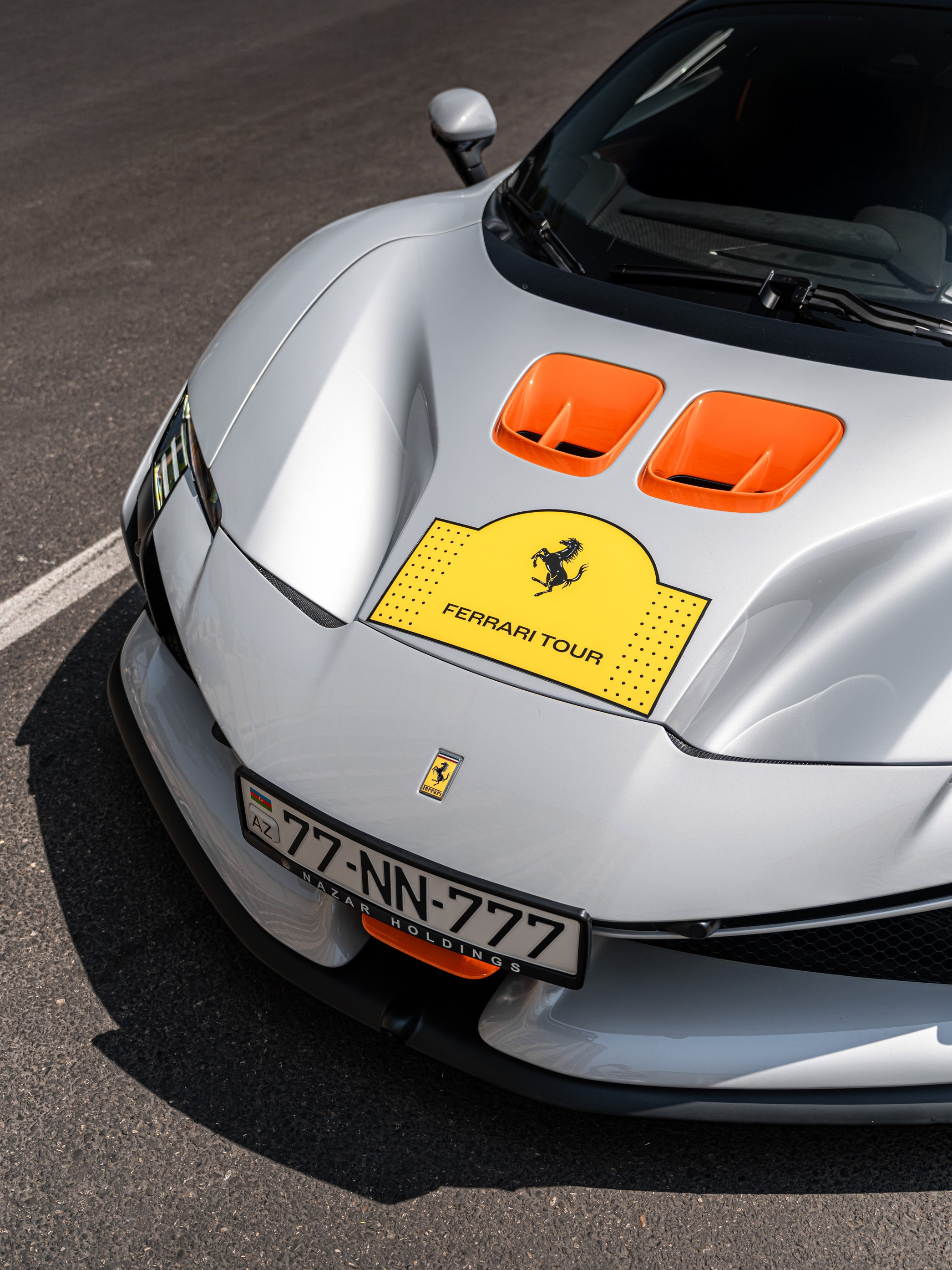 FERRARI. WORLDWIDE COMMERCIAL AUTOMOTIVE PHOTOGRAPHER