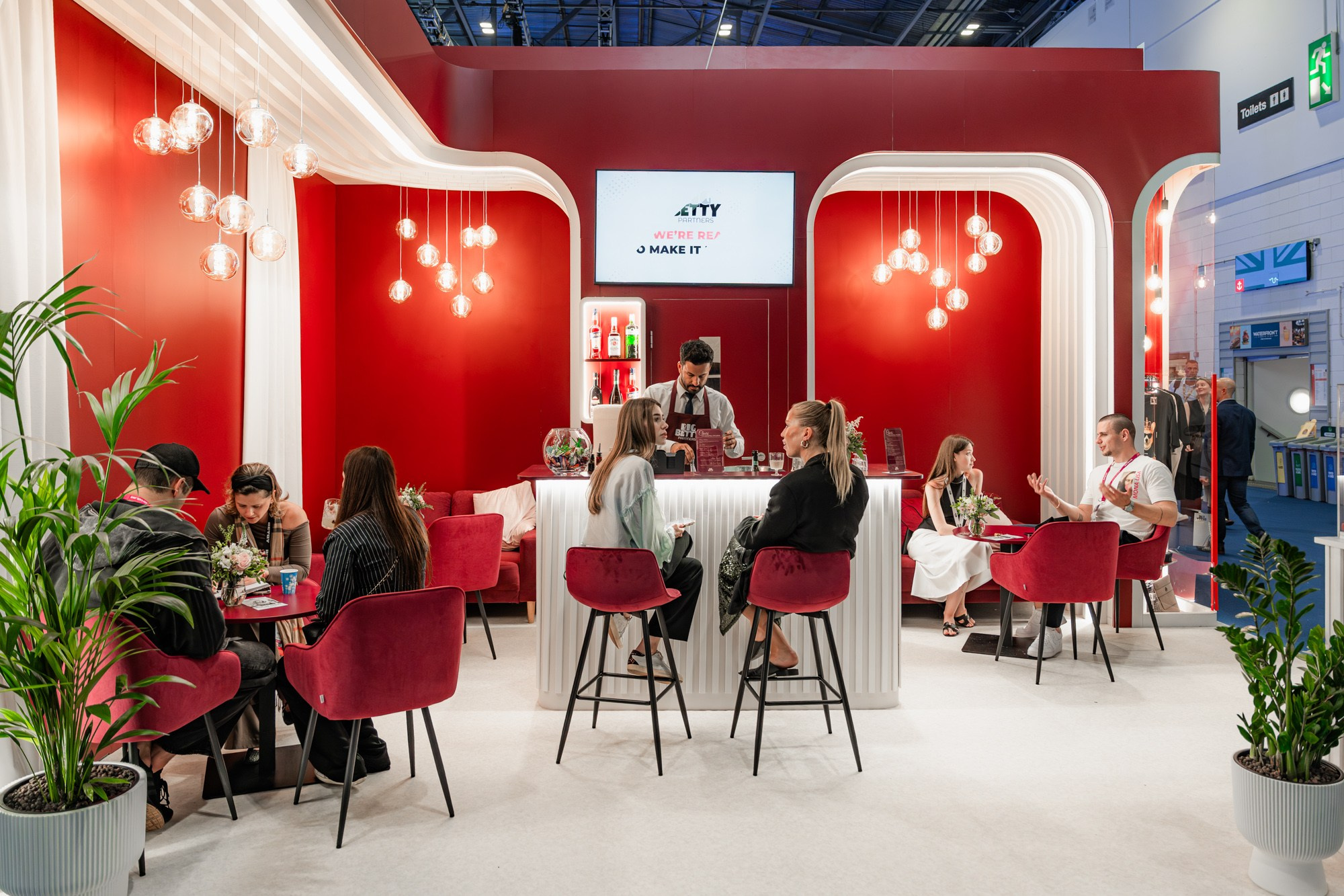 Business photos. Tonya Kyrylenko photographer in London