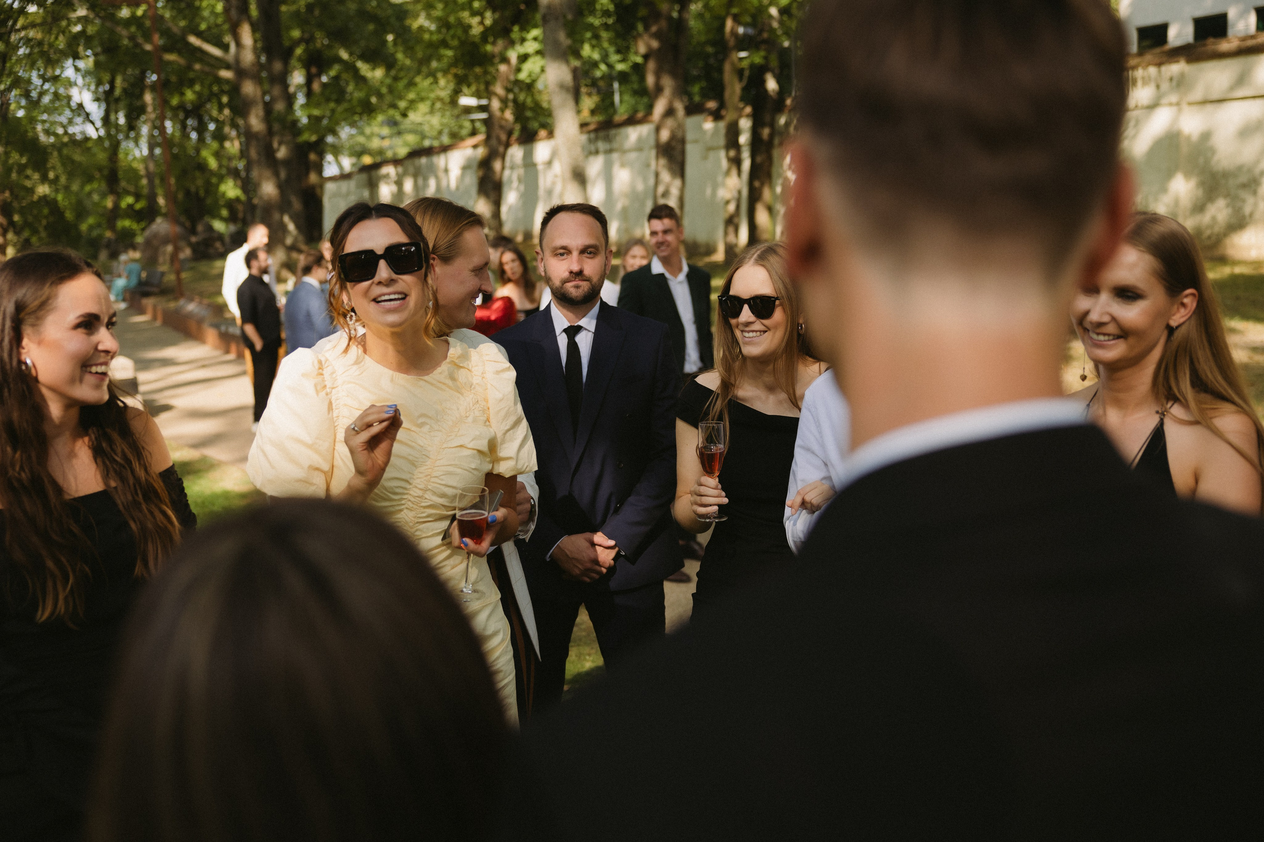 Miglė ir Mindaugas | 2024 | MIESTO VESTUVĖS. Vestuvių ir šeimų fotografė Lena Bondarenko / belove photo