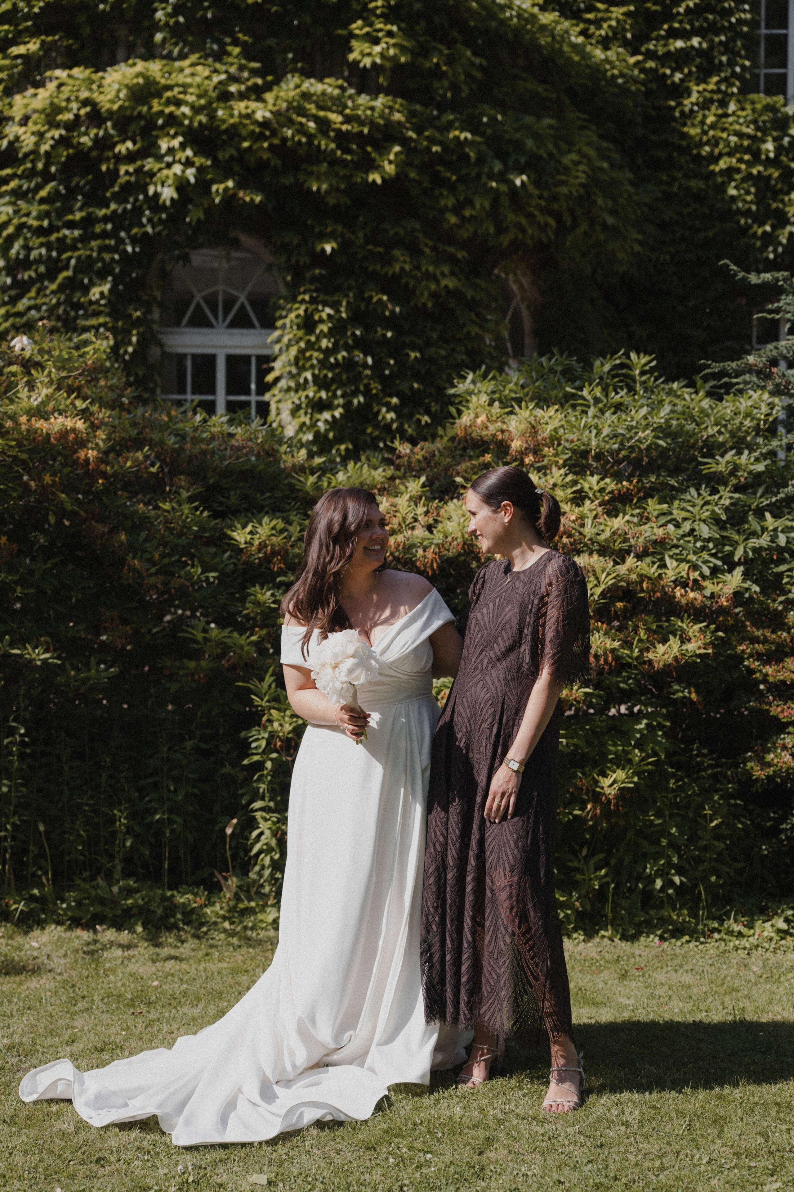 Jessica & Felix I Gesellschaft Harmonie Bochum. Hochzeitsfotografin Bochum | Halyna Reiche Fotografie NRW