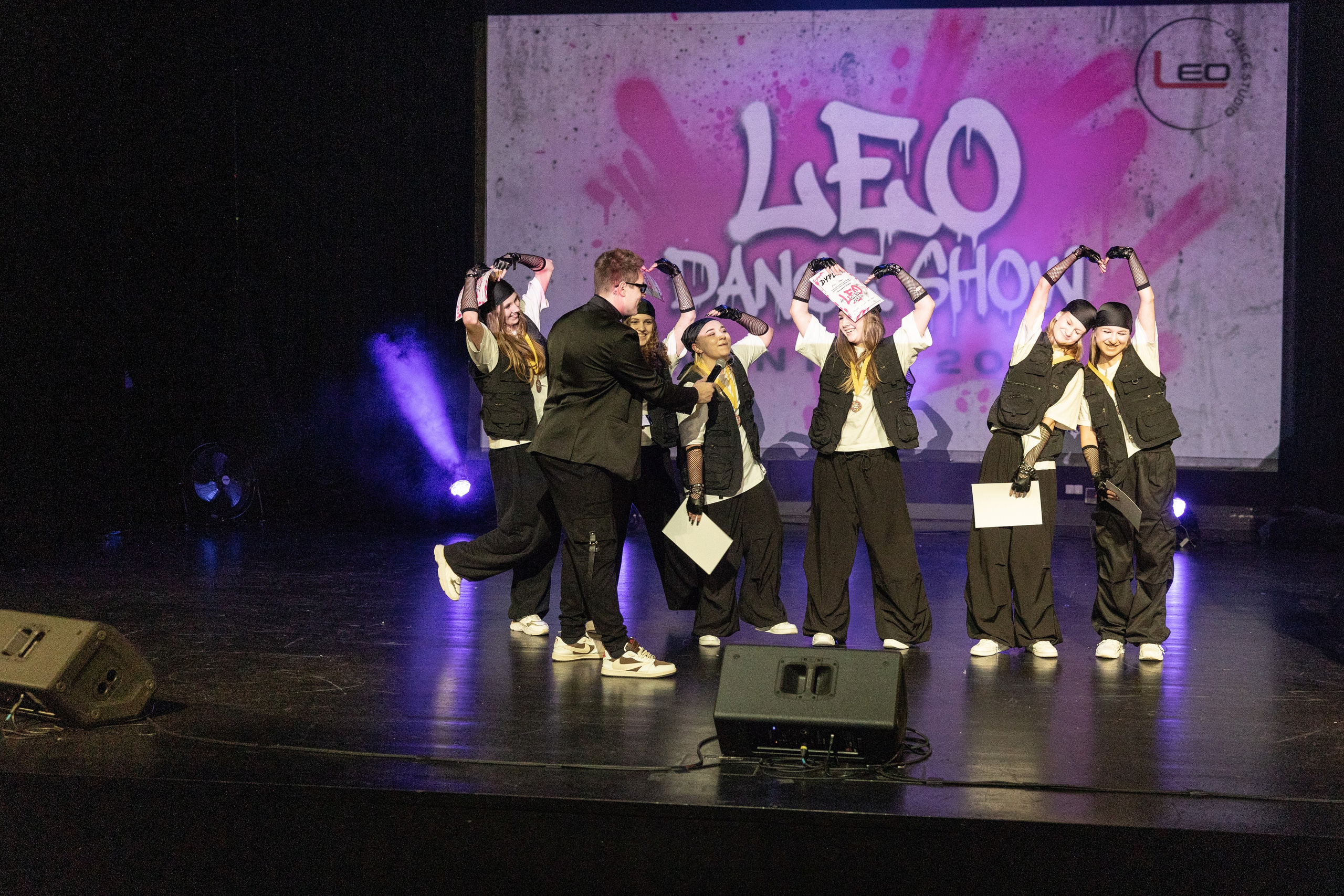 LEO DANCE SHOW WINTER 2025. Семейный и детский фотограф в Варшаве Мила Бобровская