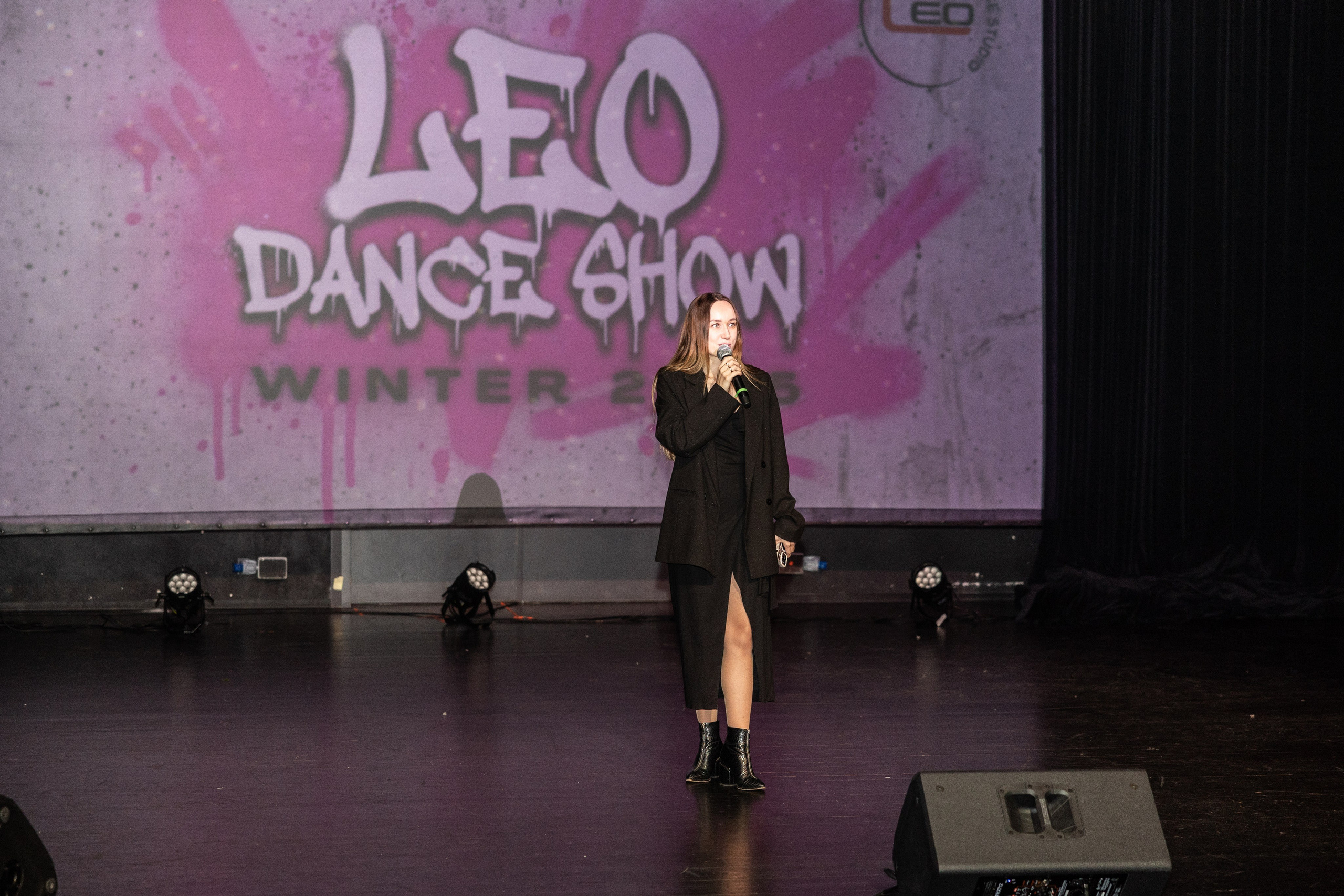 LEO DANCE SHOW WINTER 2025. Семейный и детский фотограф в Варшаве Мила Бобровская