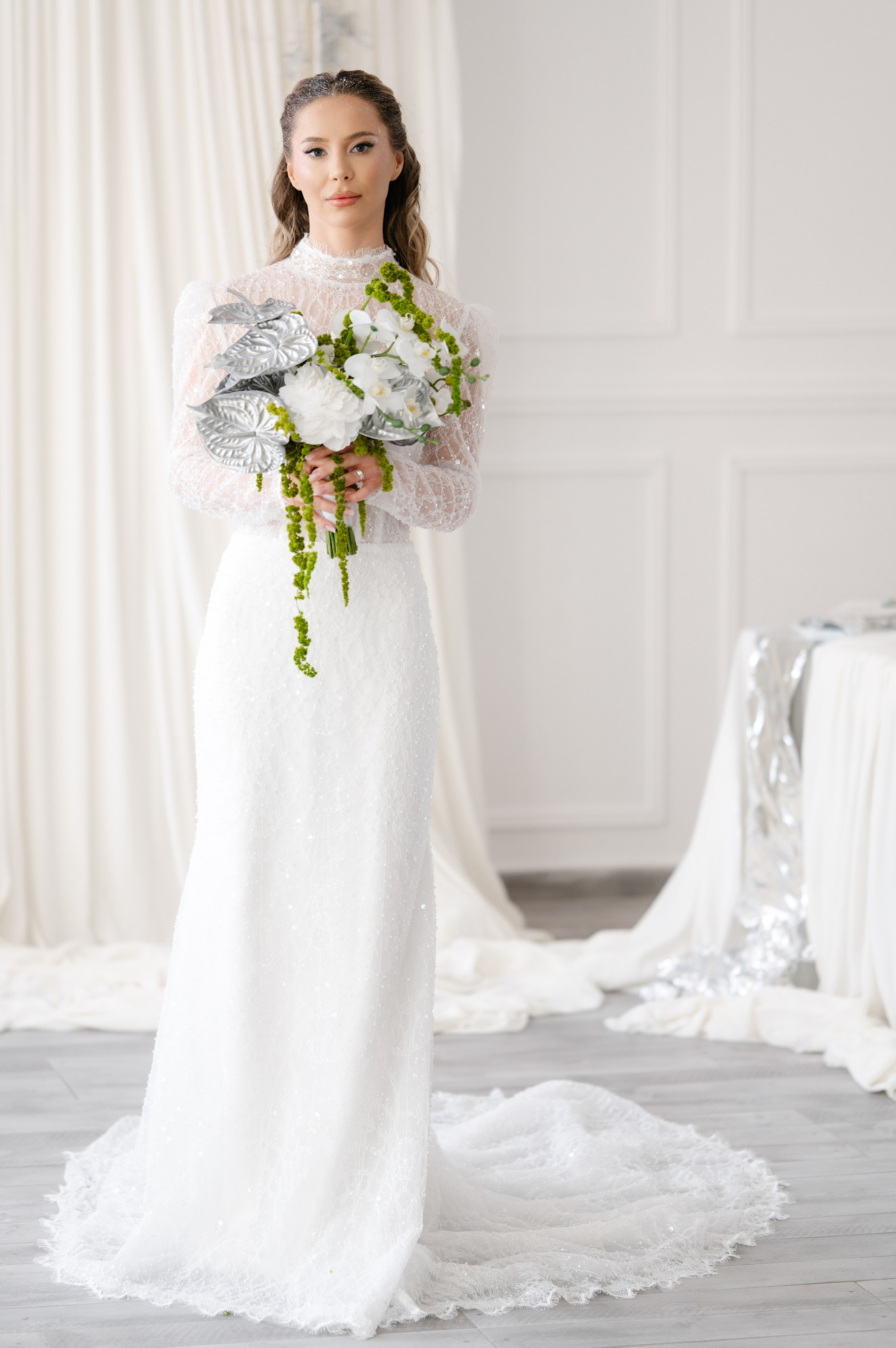 Bride with a concept silver Chrome. Alexandra Hanu Photographer