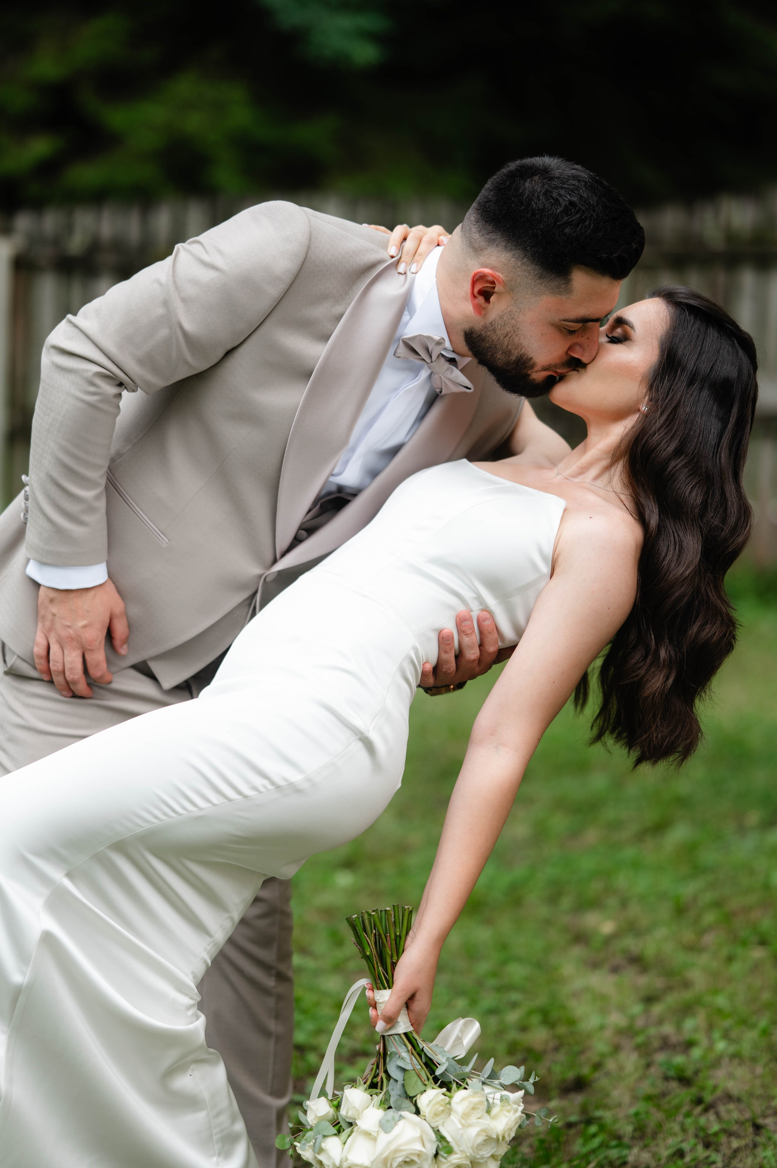 Bianca + Mihai. Alexandra Hanu Photographer