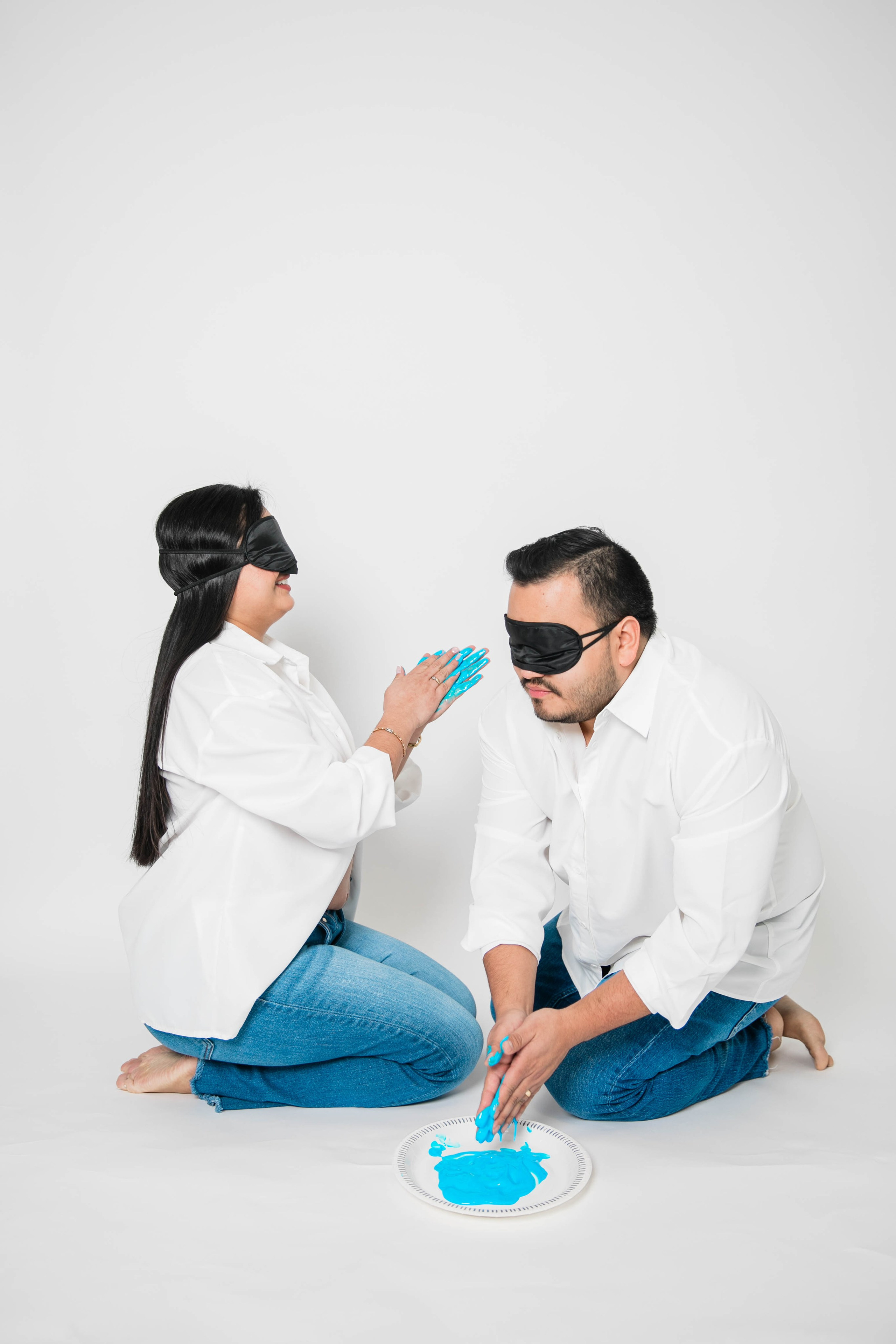 Maternity Photos — Gender Reveal. Ching Li Photography