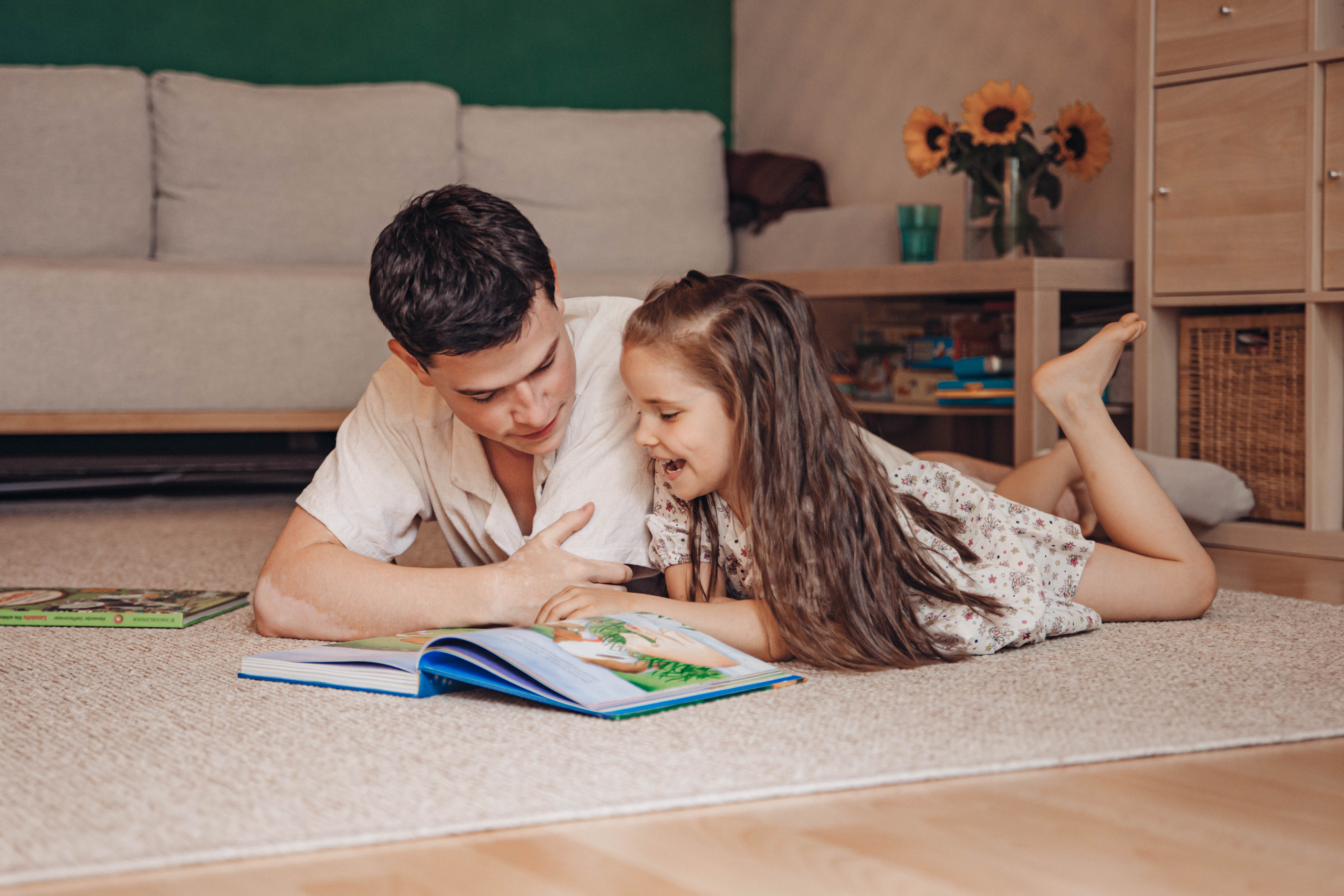 Julia’s family. Portrait family photographer in Berlin Elena Zakh