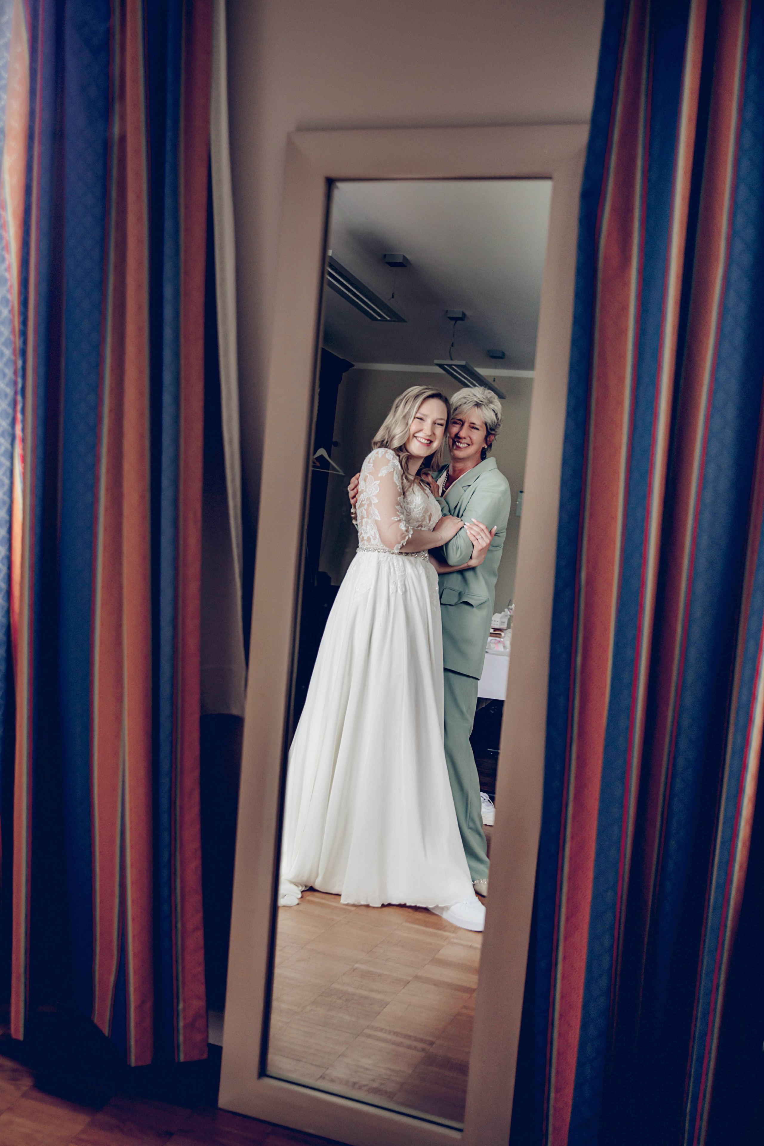 UlRIKE und TOBIAS. Portrait family photographer in Berlin Elena Zakh