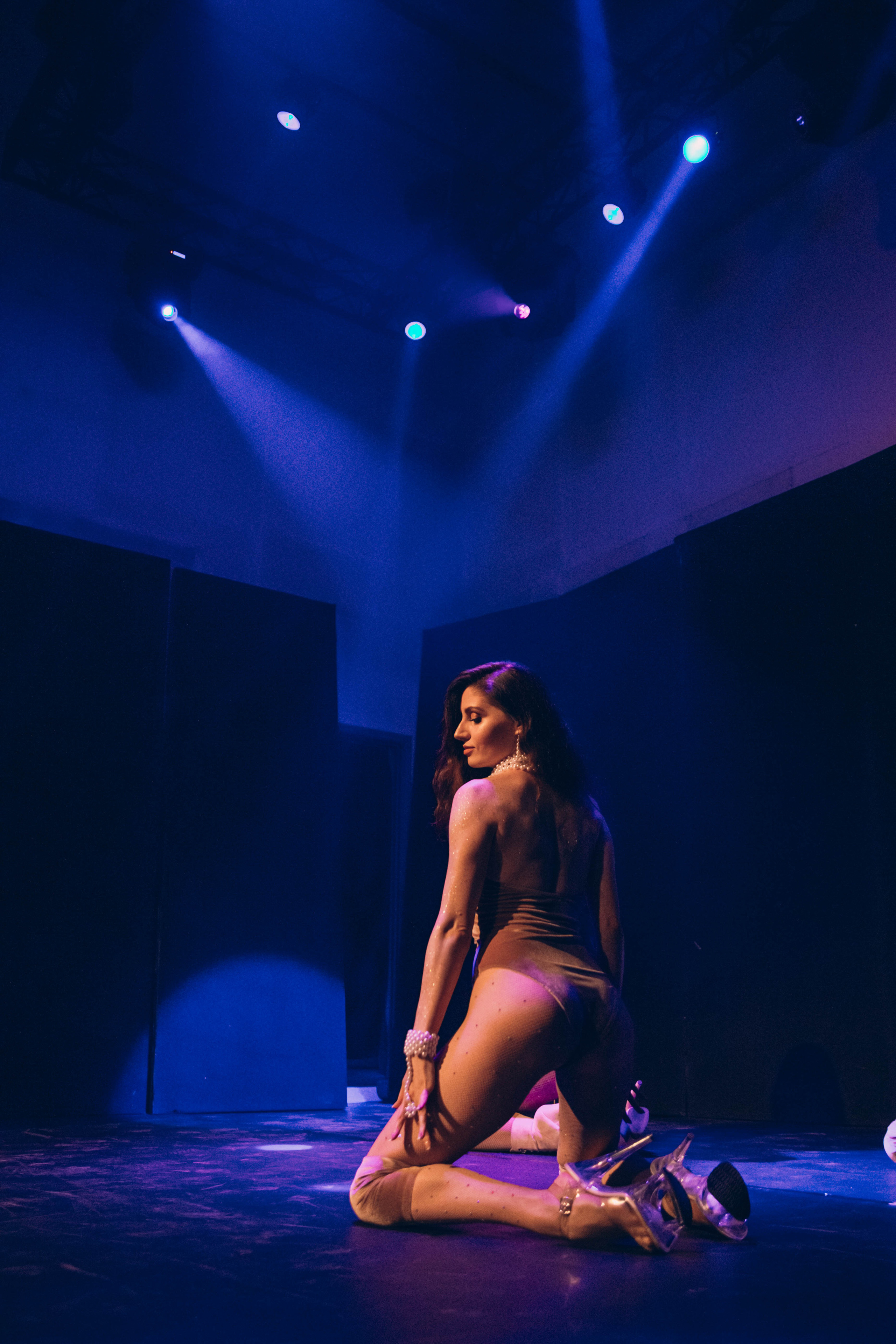 DANCE WITH UKRAINE. Portrait family photographer in Berlin Elena Zakh