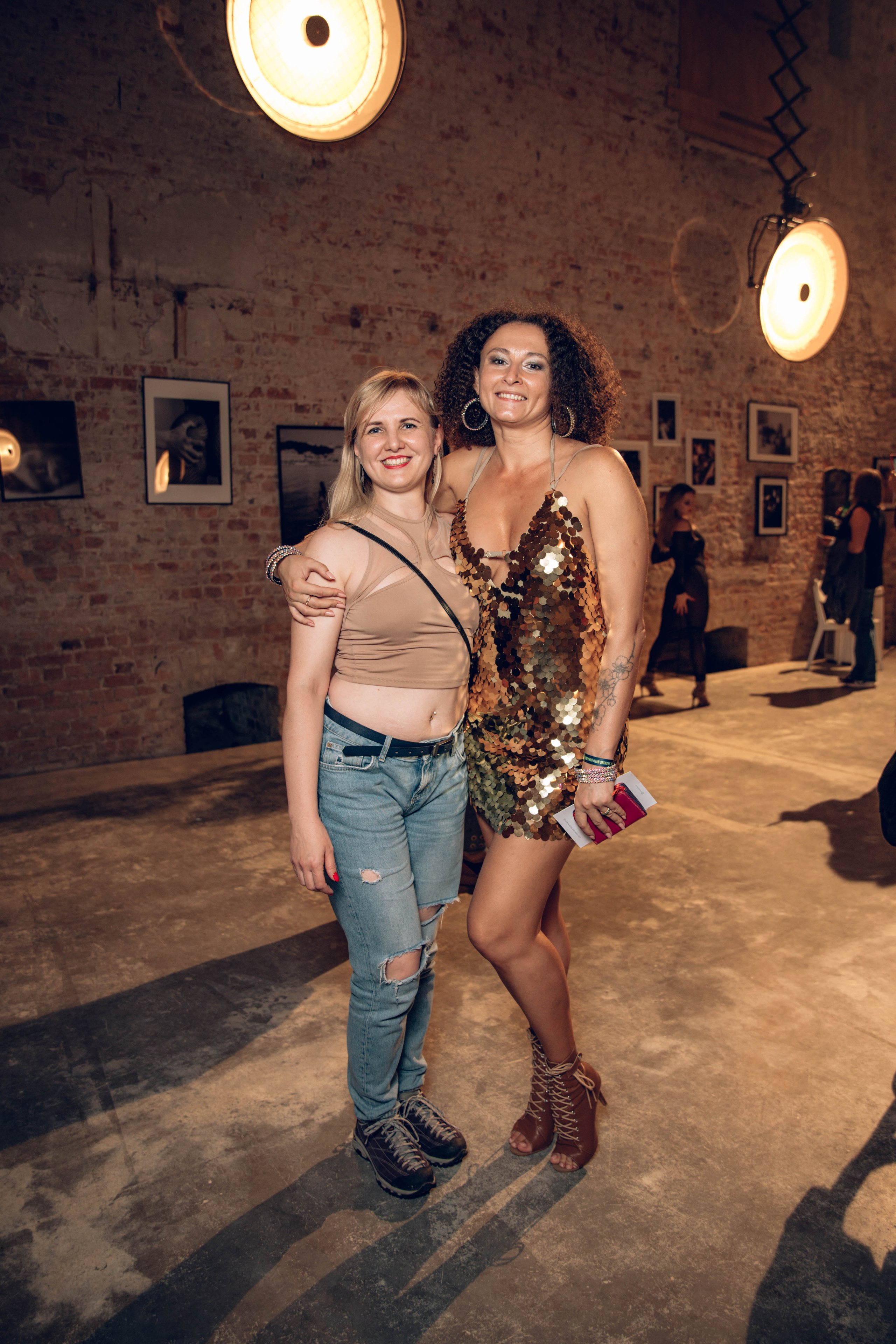 DANCE WITH UKRAINE. Portrait family photographer in Berlin Elena Zakh