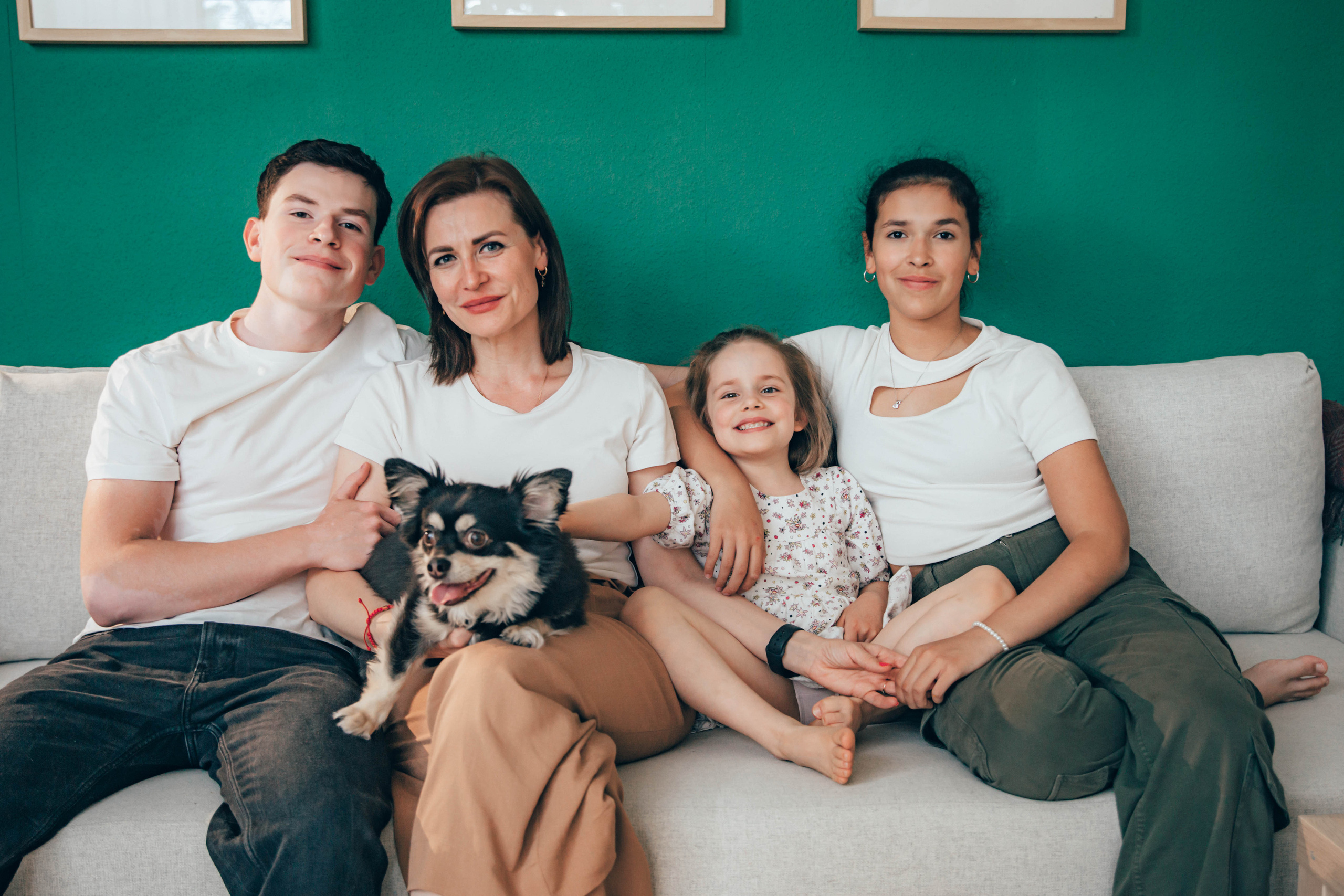 Julia’s family. Portrait family photographer in Berlin Elena Zakh