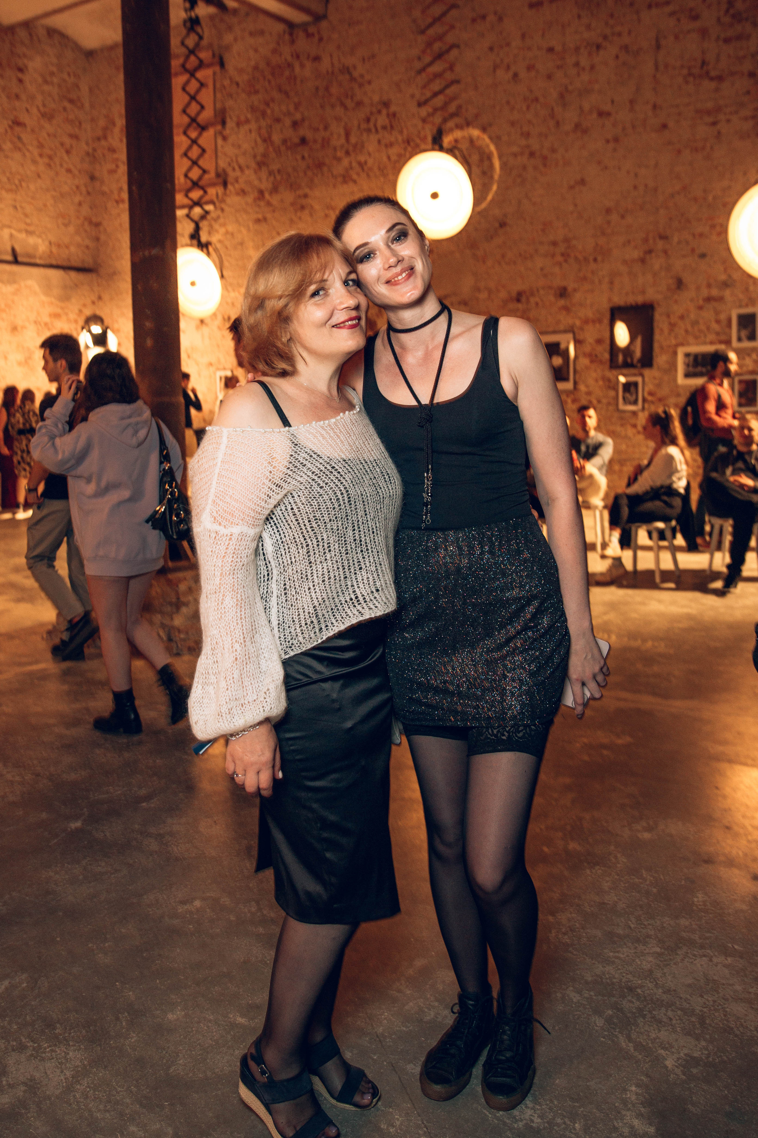 DANCE WITH UKRAINE. Portrait family photographer in Berlin Elena Zakh