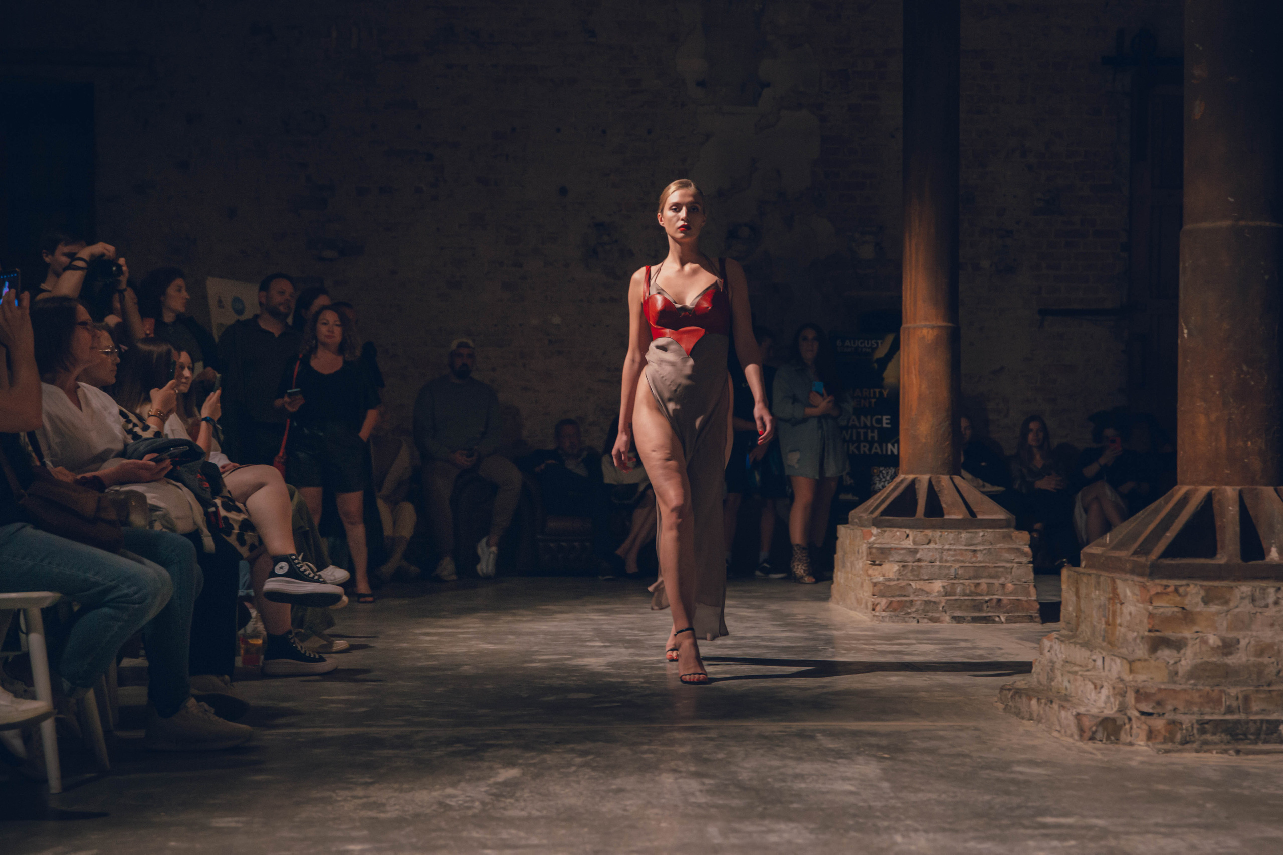 DANCE WITH UKRAINE. Portrait family photographer in Berlin Elena Zakh