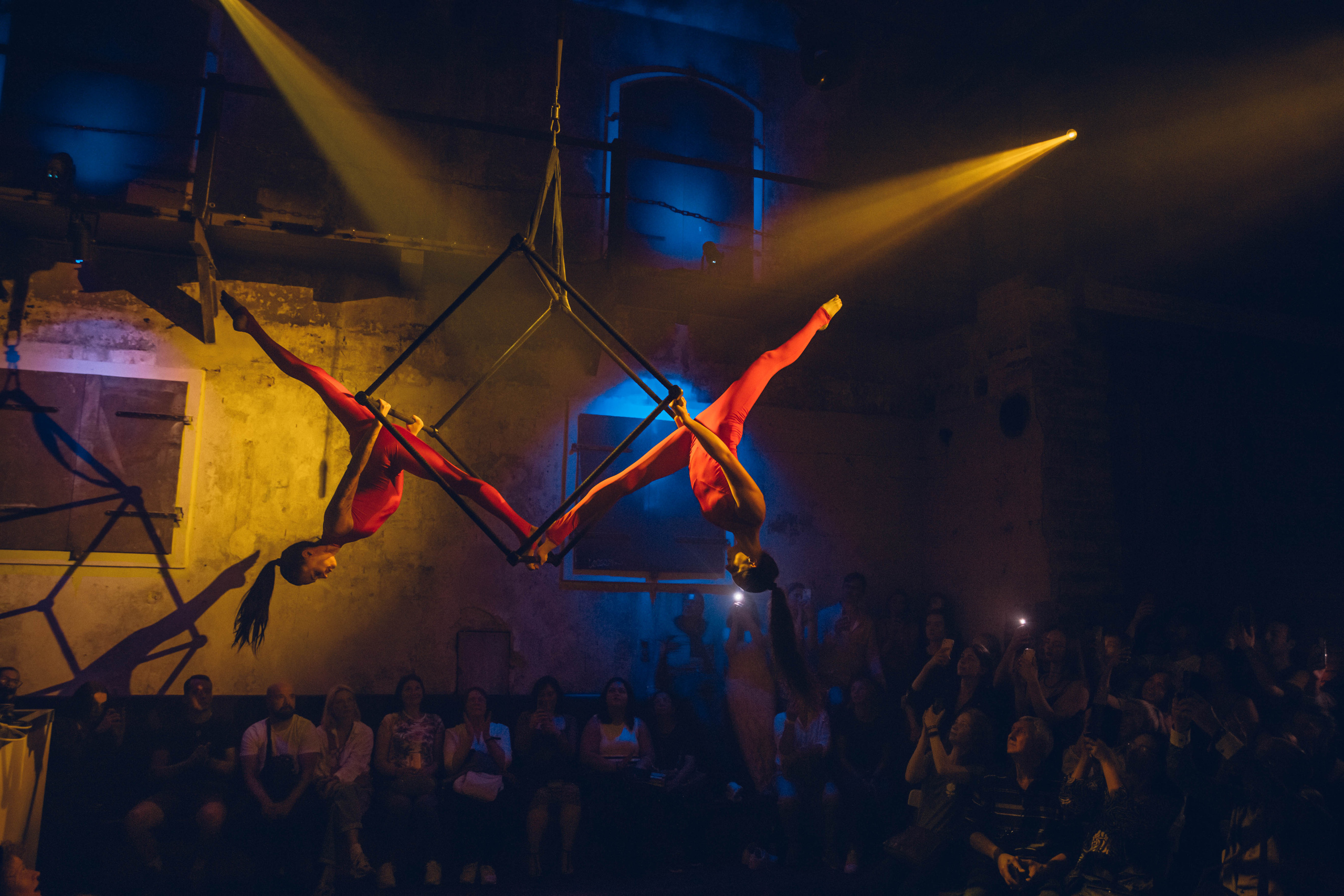 DANCE WITH UKRAINE. Portrait family photographer in Berlin Elena Zakh