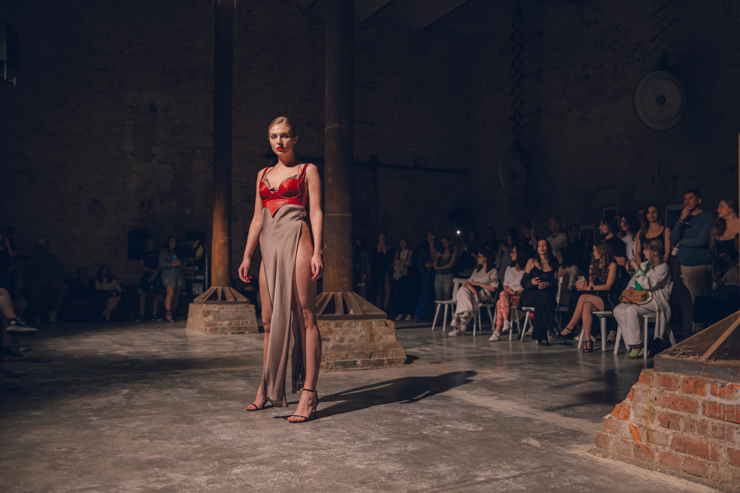 DANCE WITH UKRAINE. Portrait family photographer in Berlin Elena Zakh