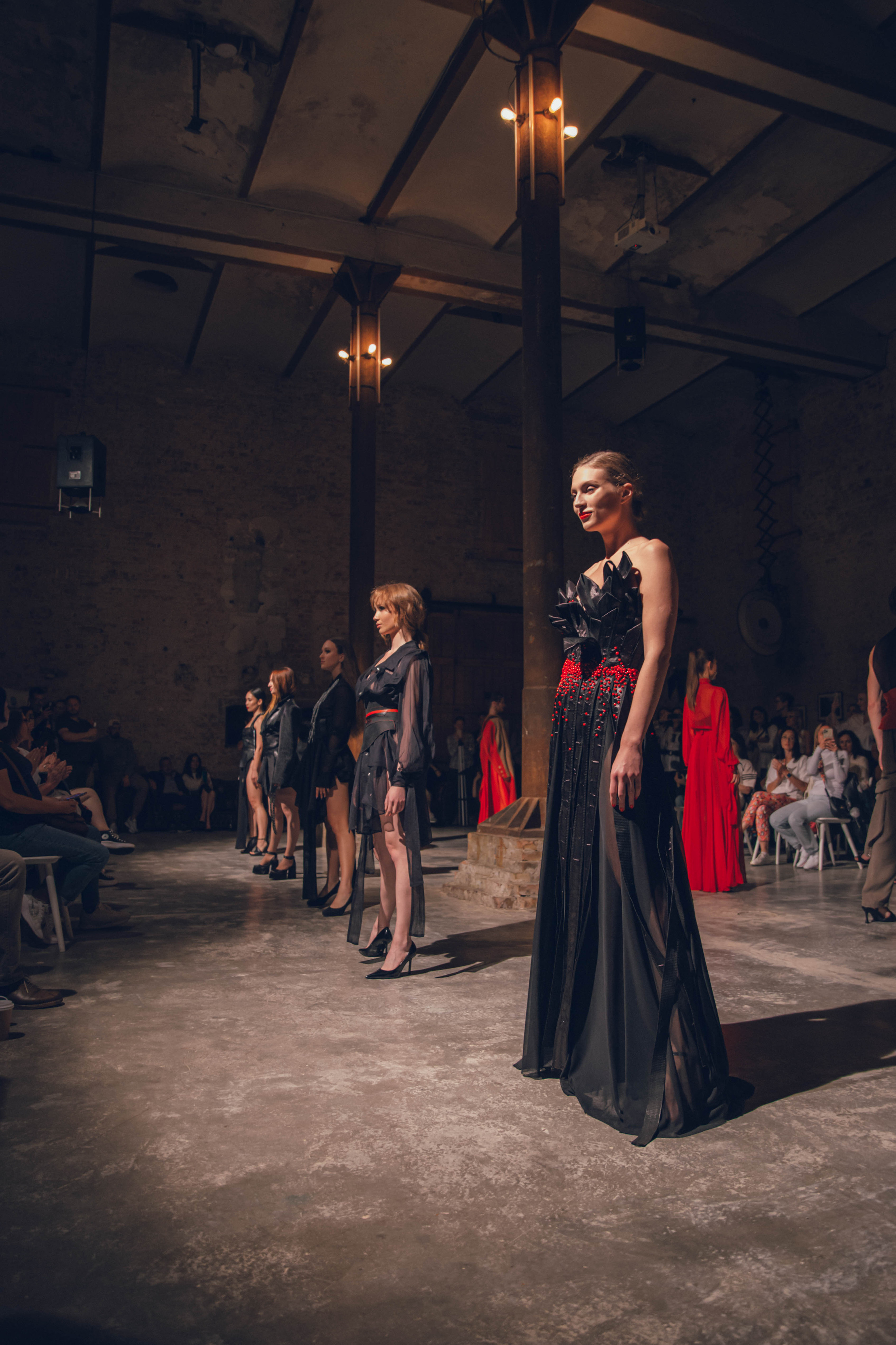 DANCE WITH UKRAINE. Portrait family photographer in Berlin Elena Zakh