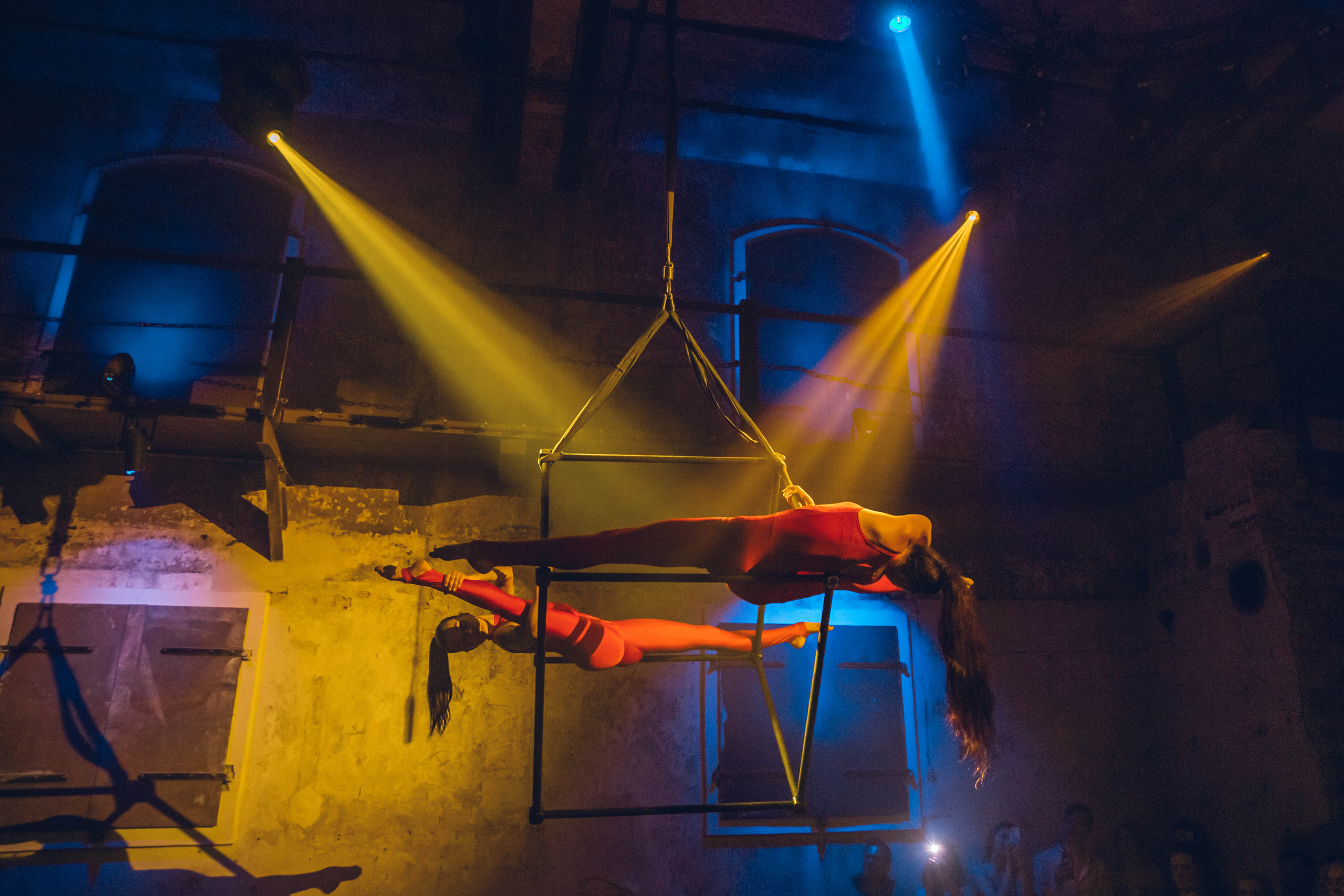 DANCE WITH UKRAINE. Portrait family photographer in Berlin Elena Zakh