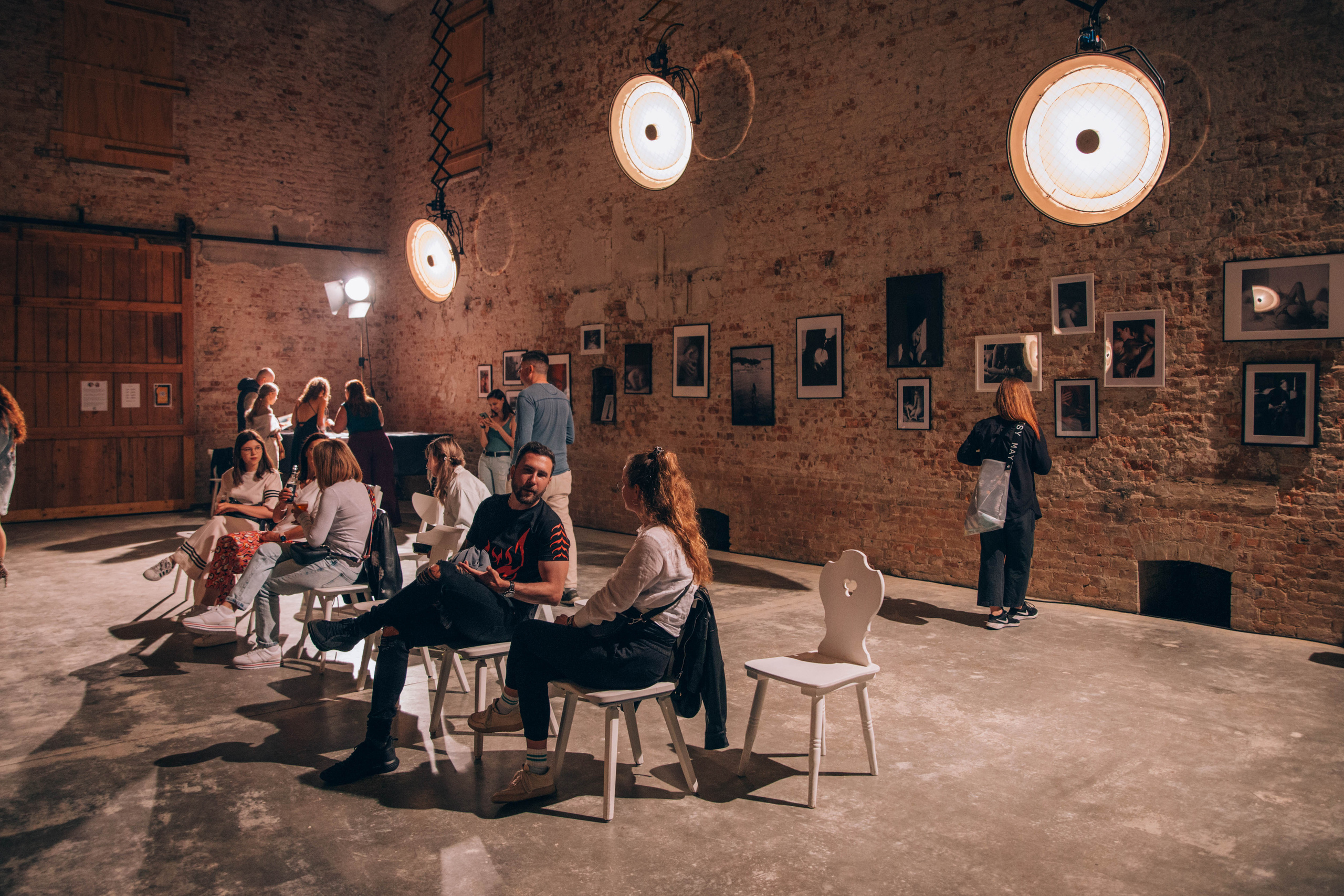 DANCE WITH UKRAINE. Portrait family photographer in Berlin Elena Zakh