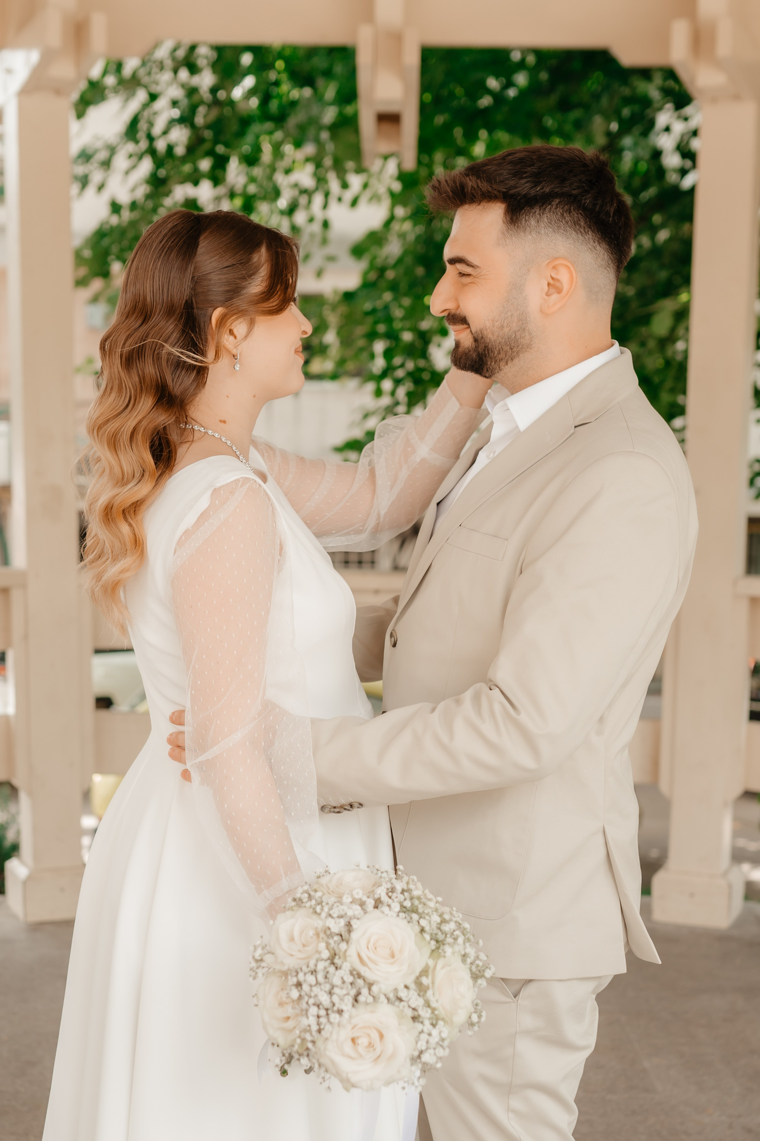 Roxana & Alin (Cununie Civilă). Adrian Visovan - Fotograf Iasi