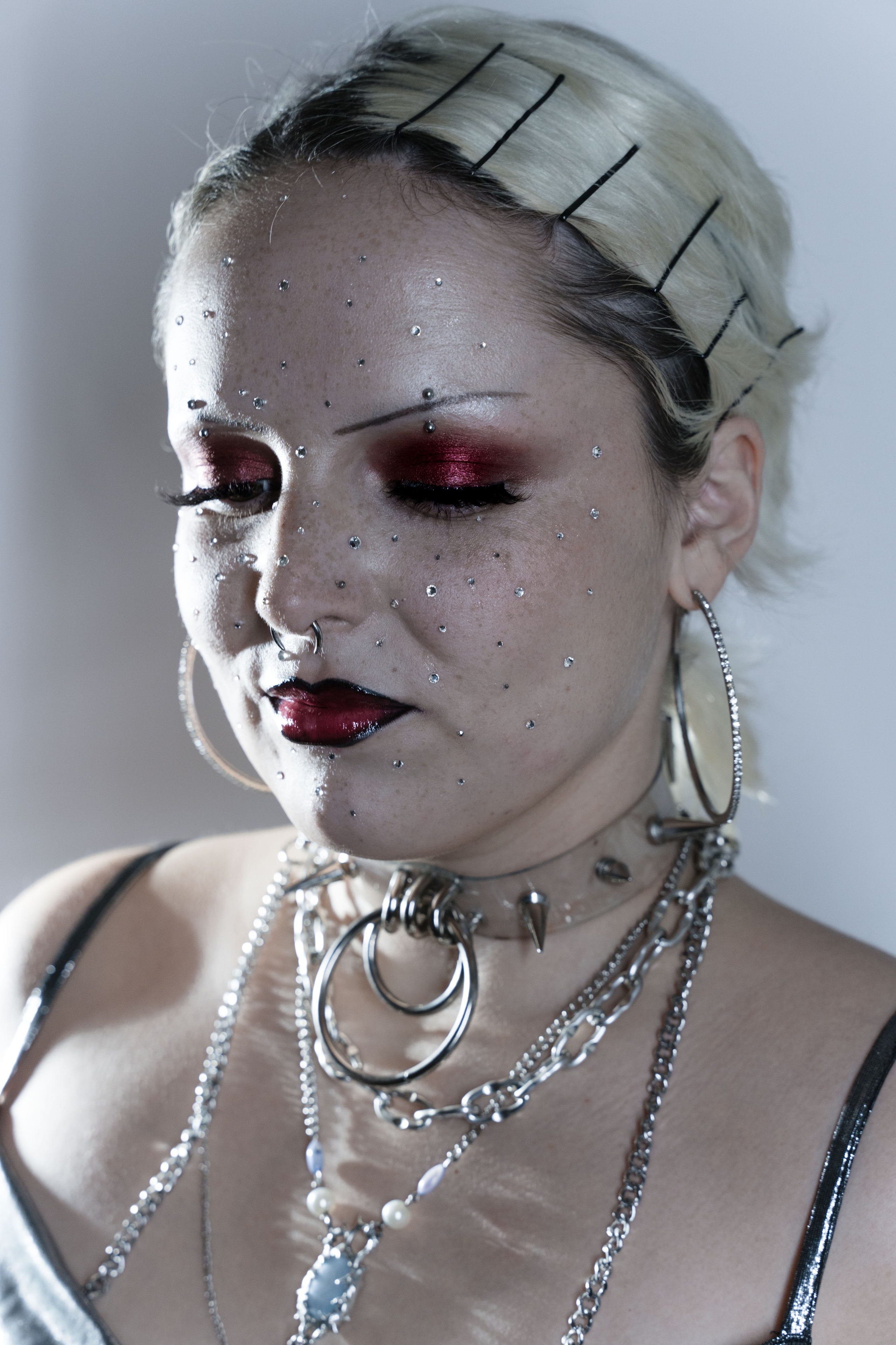 ROBERTA. Anna Omni — concept photographer and digital artist in Riga, Latvia