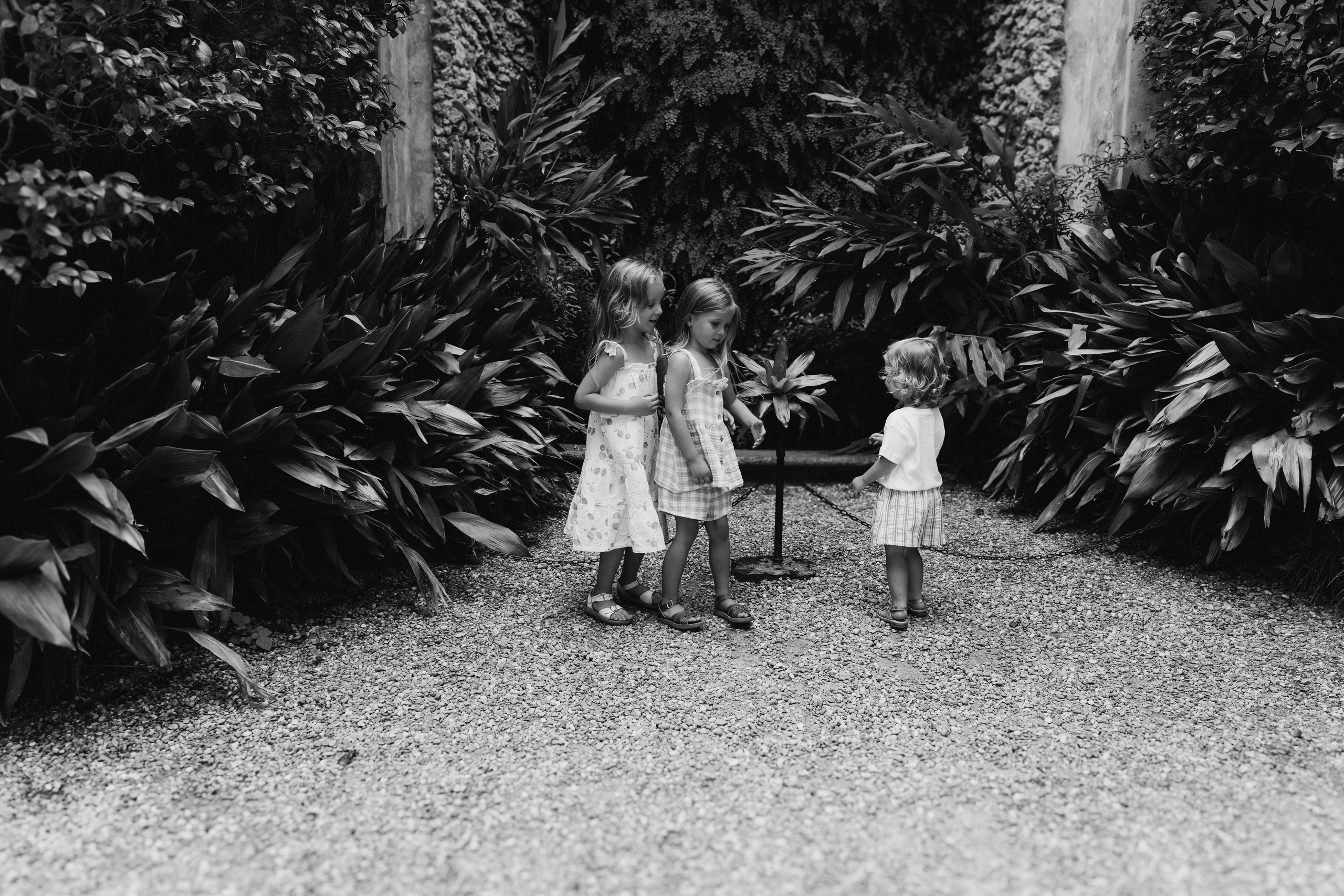 Family moments in Como Lake. PHOTOGRAPHER IN ITALY