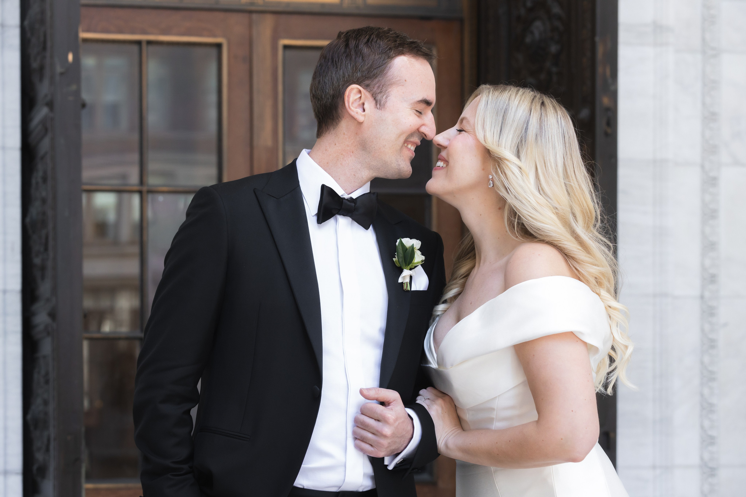 Arleta & Barry, The Skylark, NY. Wedding Photo & Video