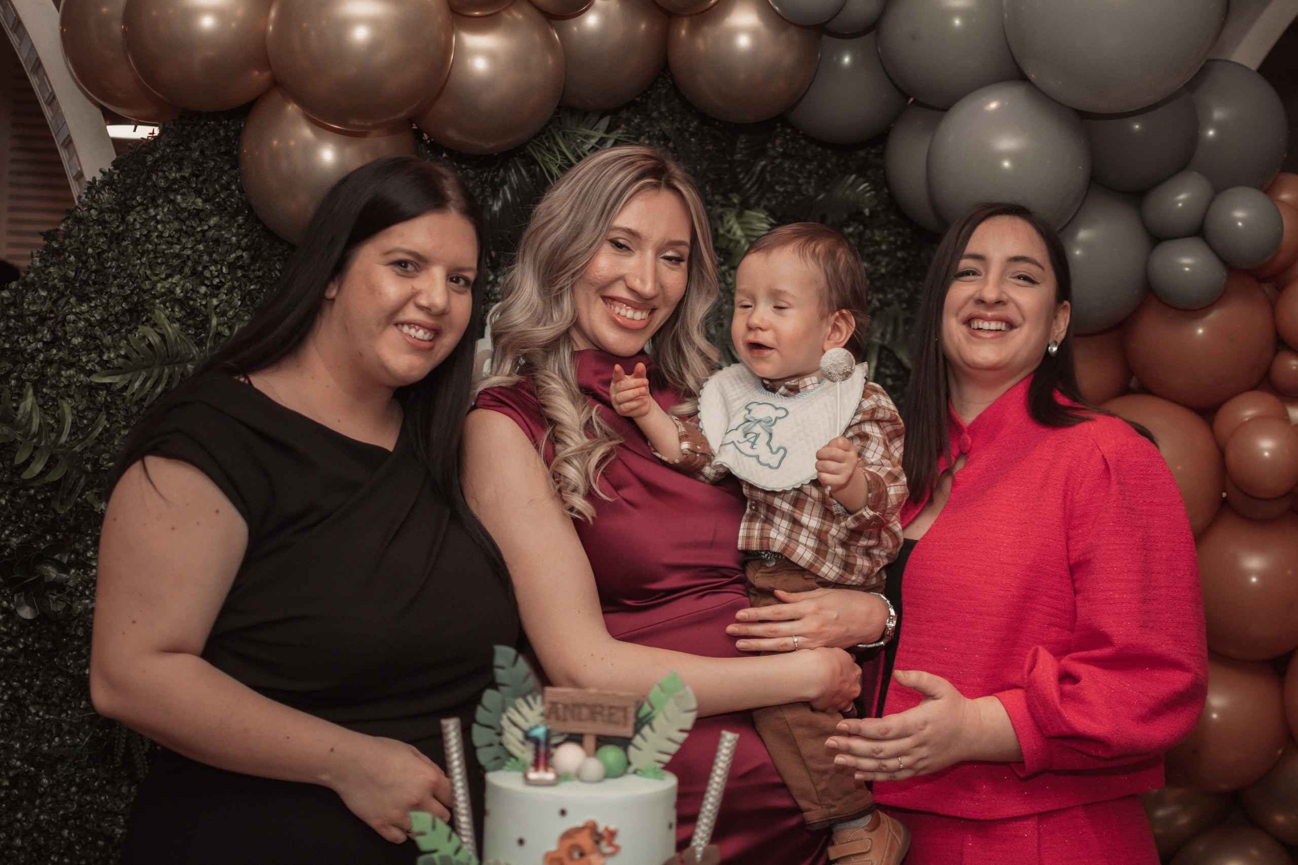 Andrej, krštenje i rođendan. BambinaaPhotography