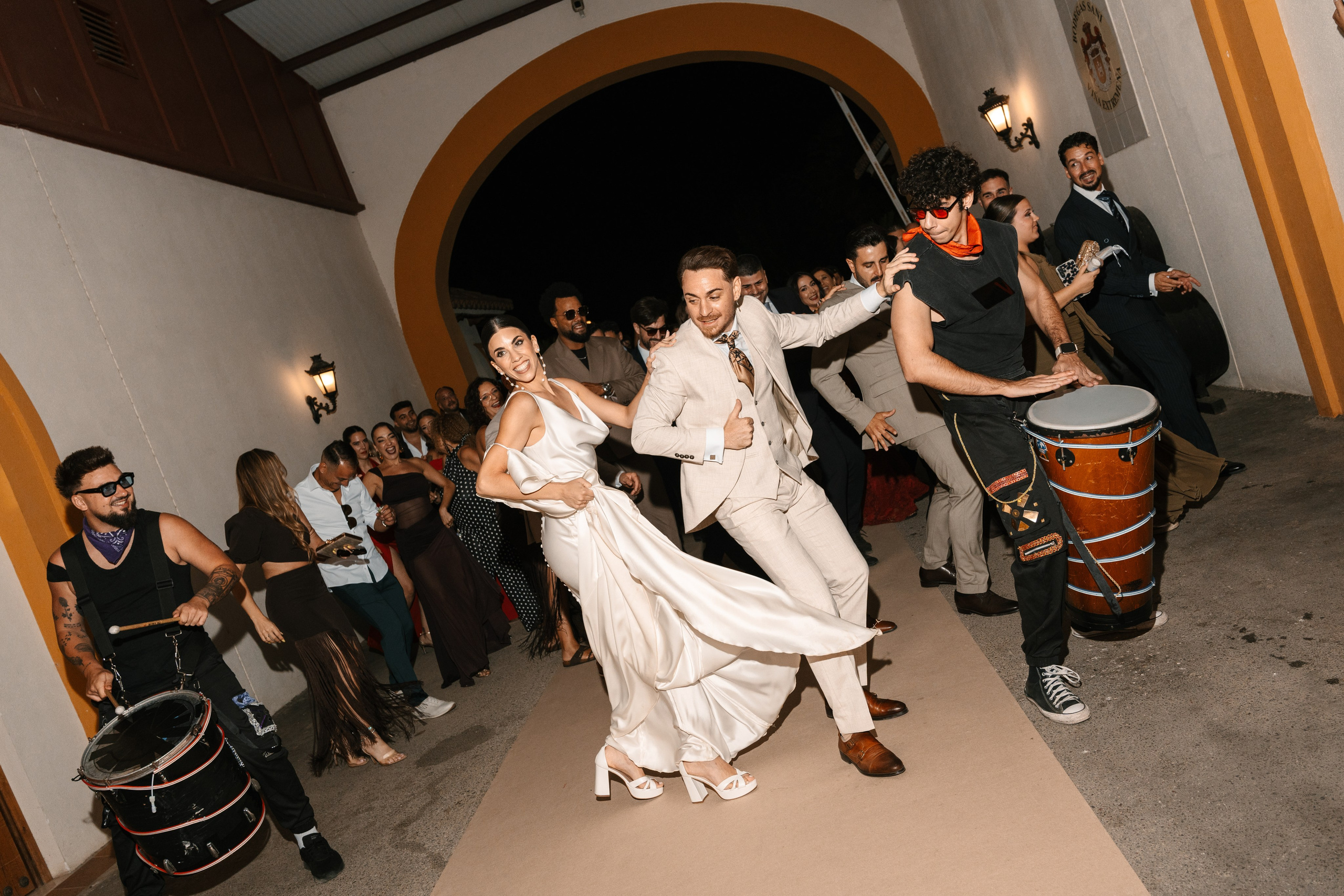 Luis & Sara · Boda en Bodegas Sani Viña Extremeña, Almendralejo | Alianza Weddings