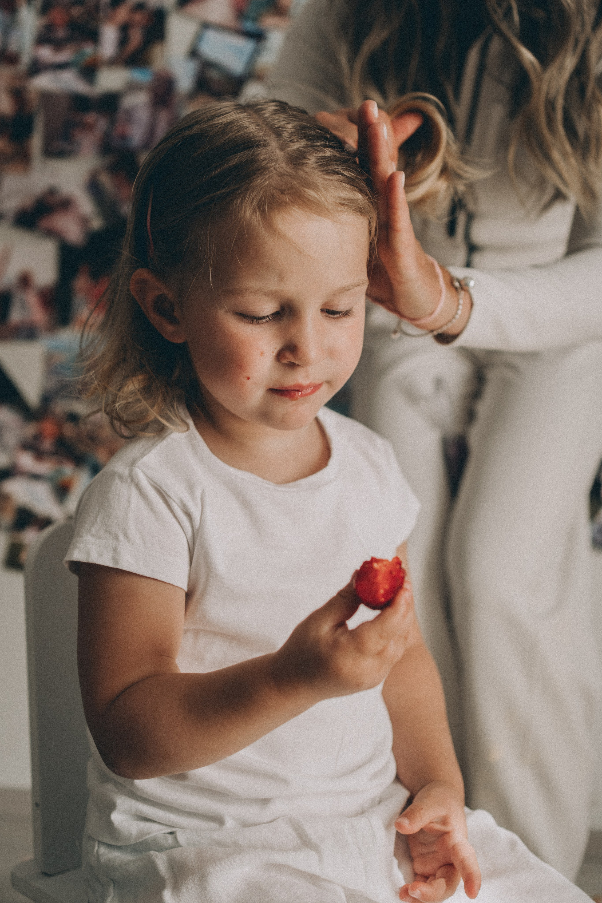 Adri 3rd Bday. Family photographer in Helsinki, Victoria Guadagno