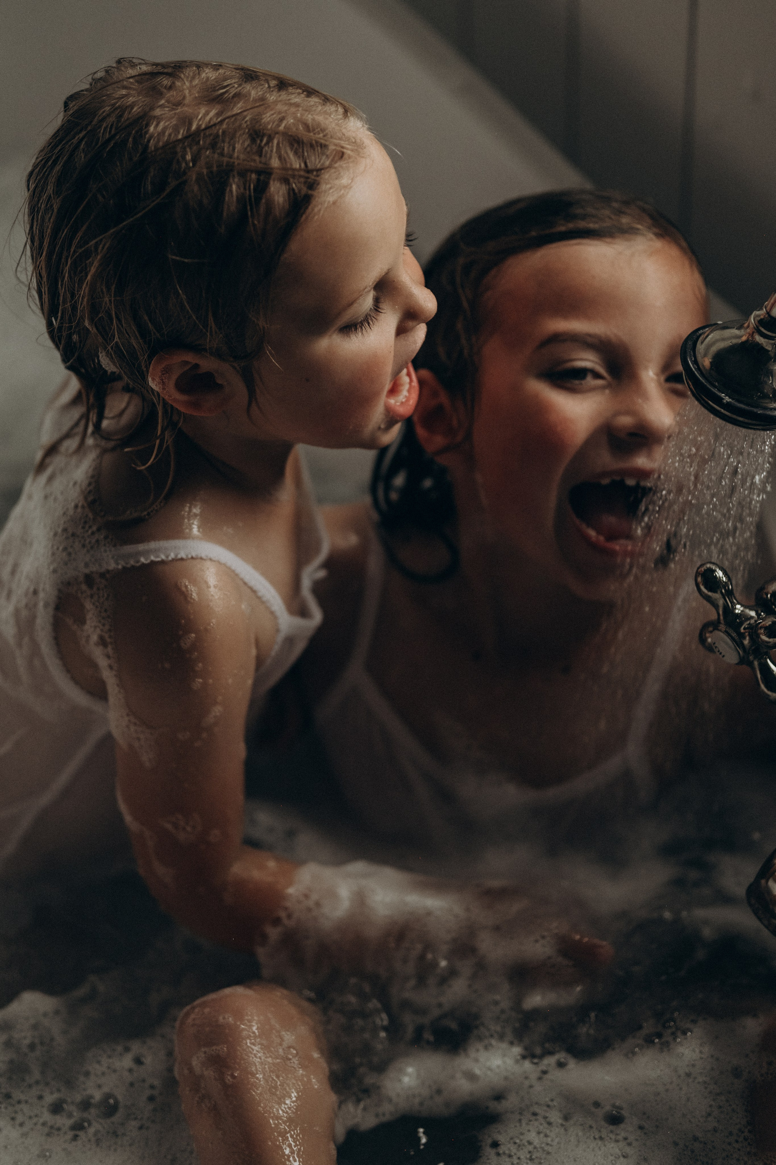 Bubble Bath. Lens Captures Life