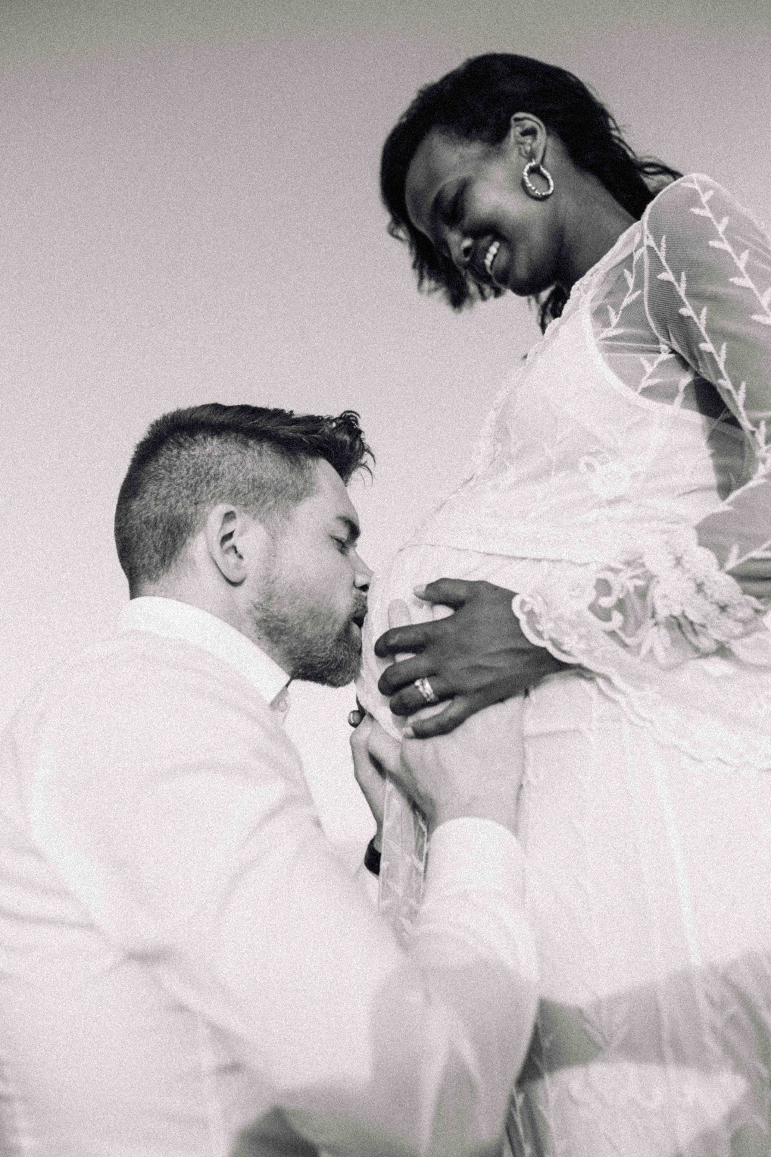 PHOTO SESSION IN THE DESERT NEAR MAALE ADUMIM. PHOTOGRAPHER IN ISRAEL