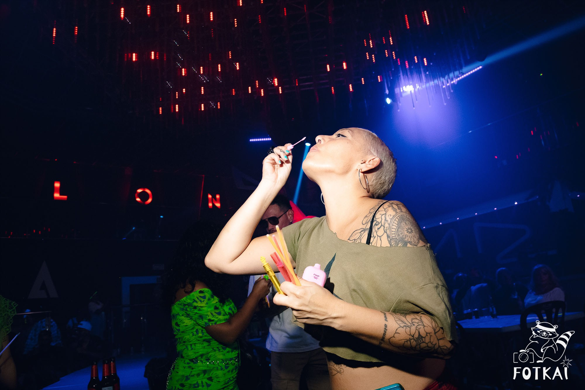 Oktoberfest Torrevieja 2025 в Avalon — Stones of the Coast, живая музыка и рок-атмосфера | Фоторепортаж FOTKAI