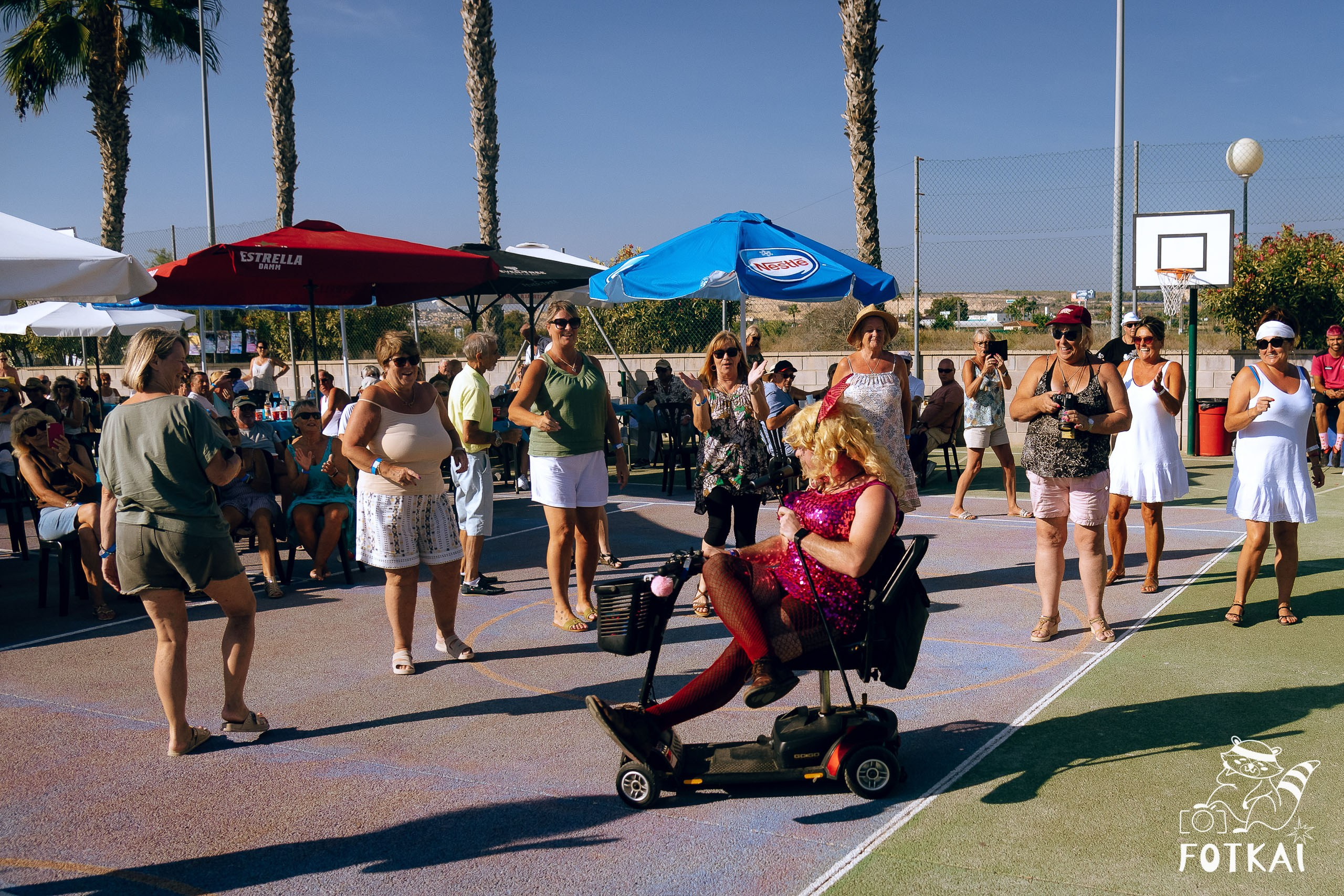 Autumn Gold Fiesta 2025 en Alannia Guardamar – Reportaje fotográfico | FOTKAI