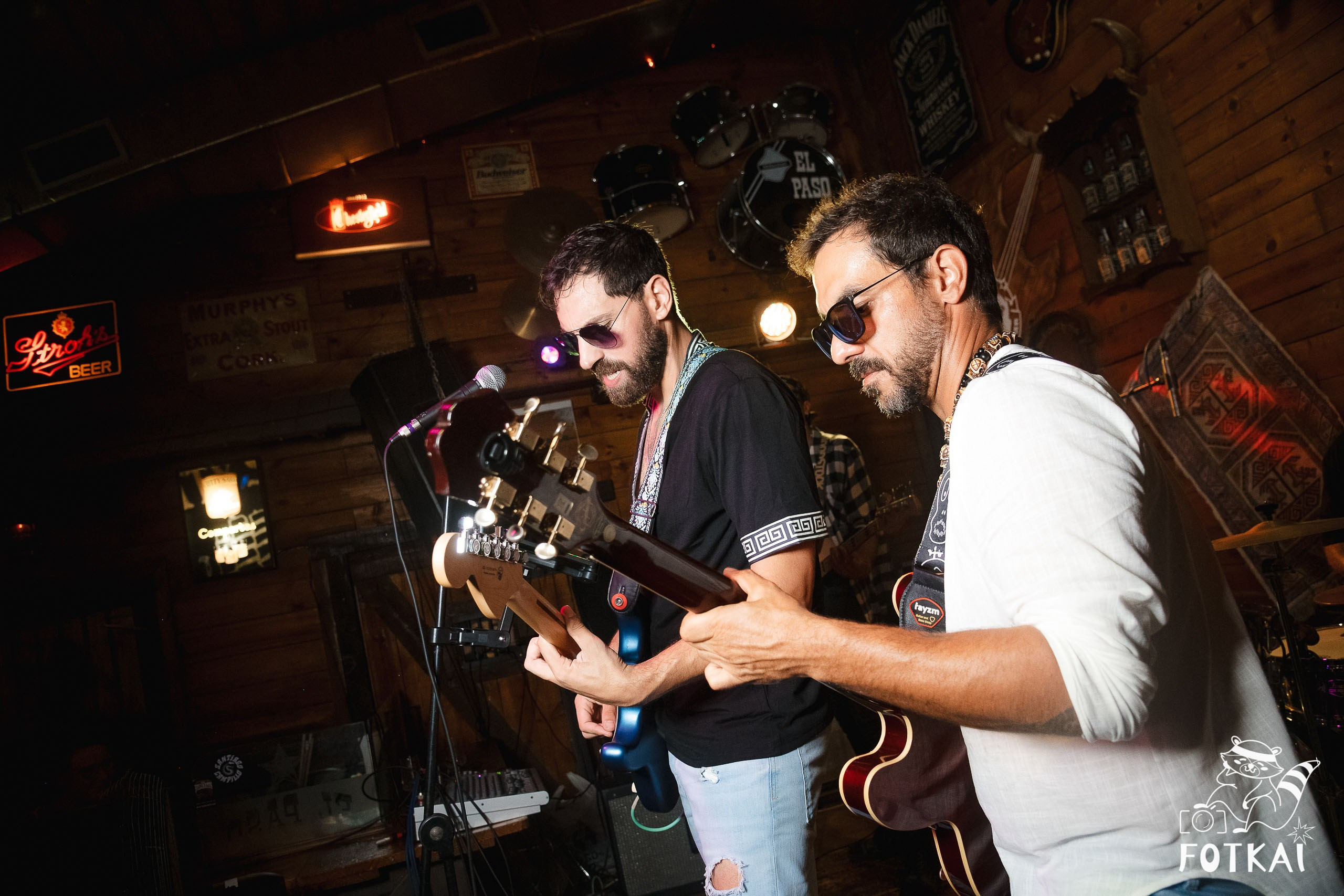 Stones of the Coast en El Paso Rock Bar Torrevieja: Reportaje fotográfico 20.09.25 | FOTKAI