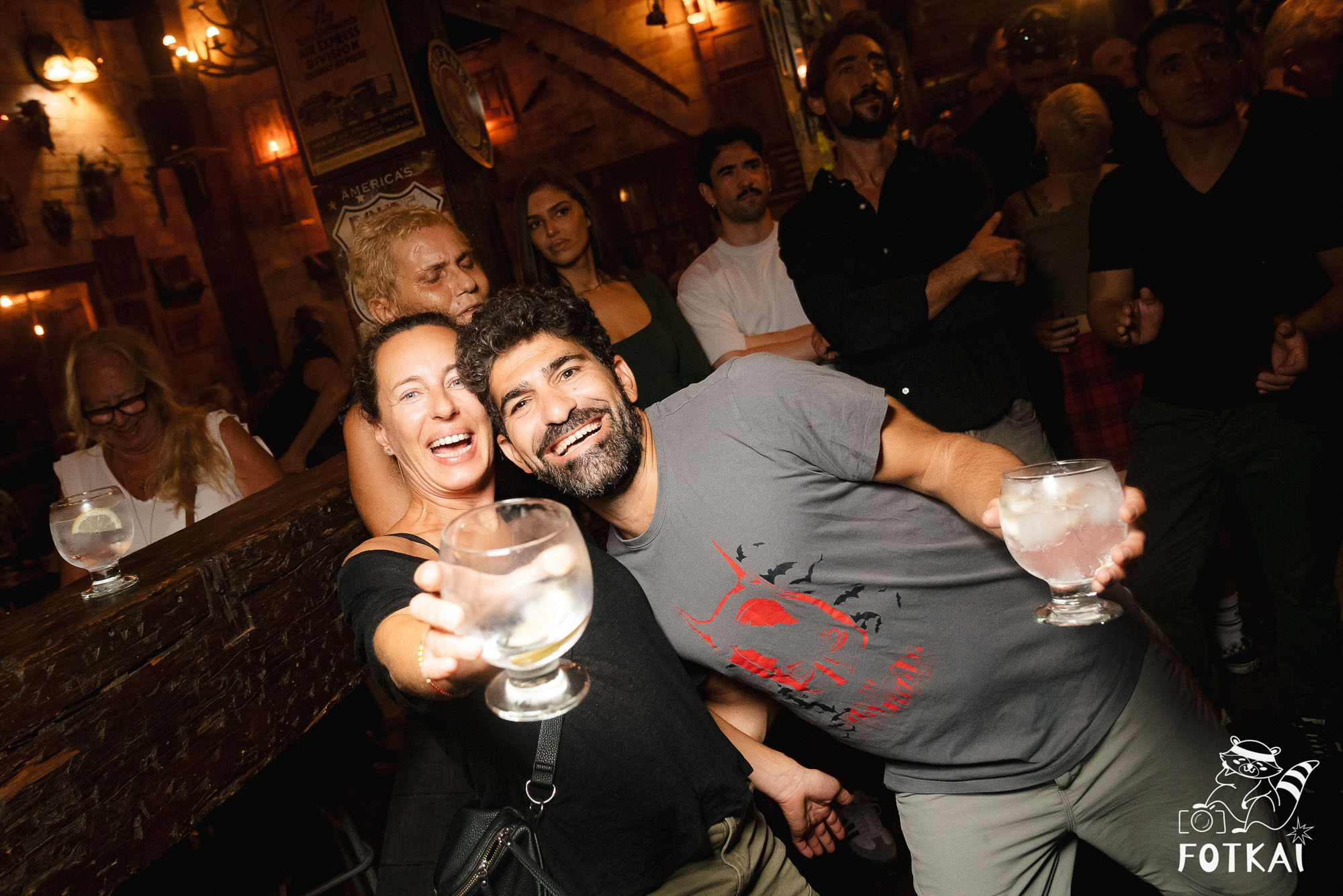 Get Back en El Paso Bar – Noche de Rock en Vivo | Reportaje Fotográfico Oktoberfest | FOTKAI