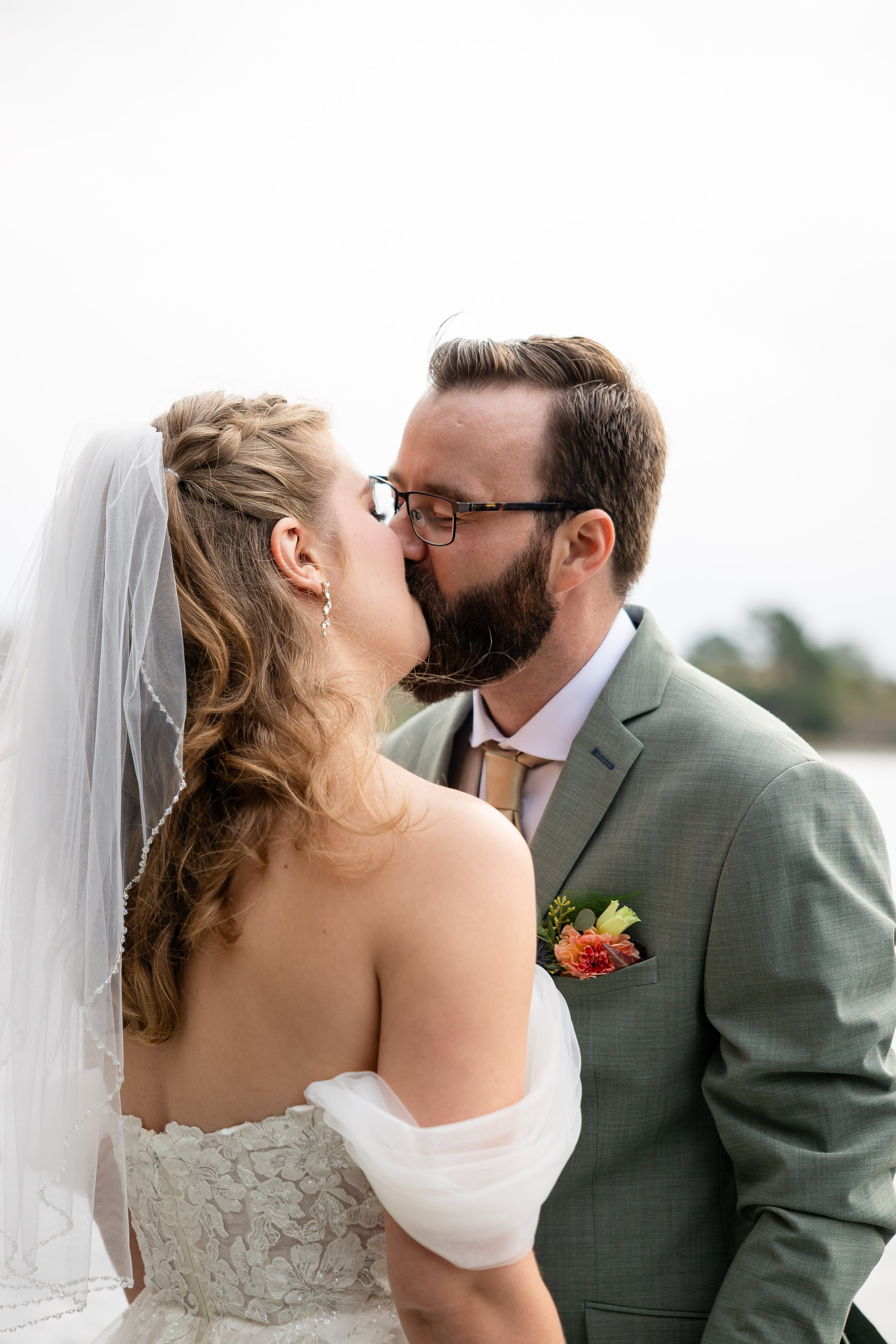 Bryllupsfotografering på Tromøya i Arendal. Bryllupsfotograf i Oslo og Rogaland — Meisal Media