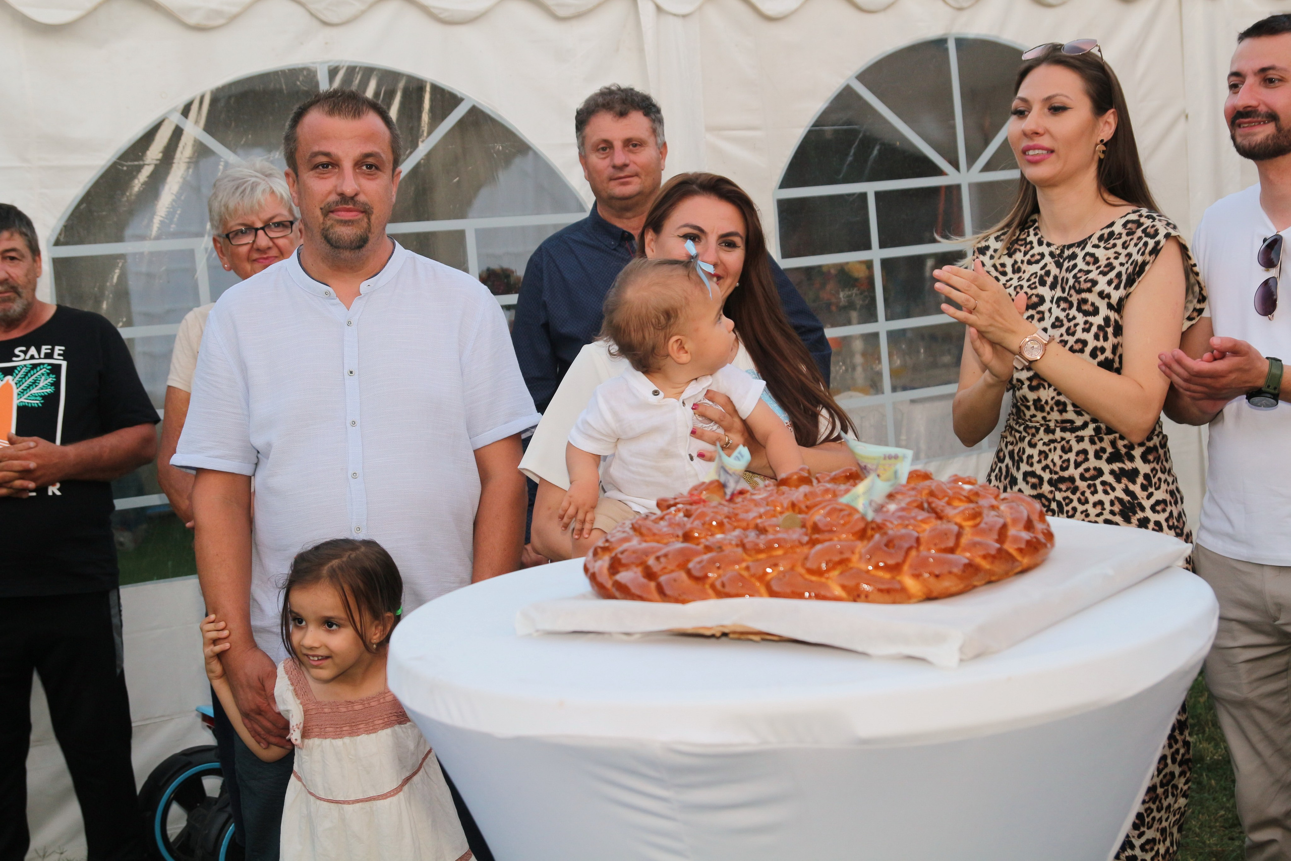 BYZO MEDIA. PETRU BYZO - family and children photographer in ROMANIA