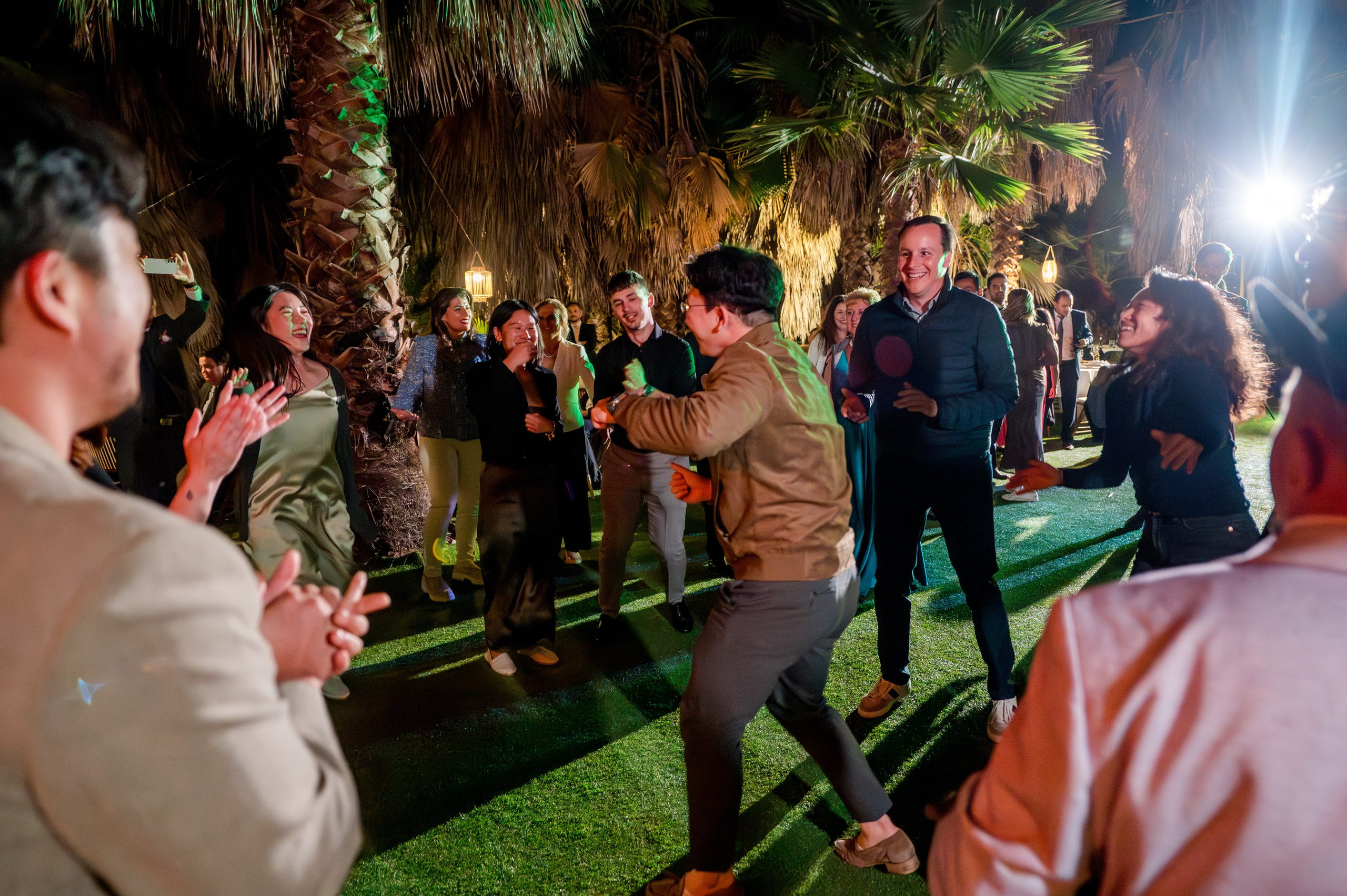 BYZO MEDIA. PETRU BYZO - family and children photographer in ROMANIA