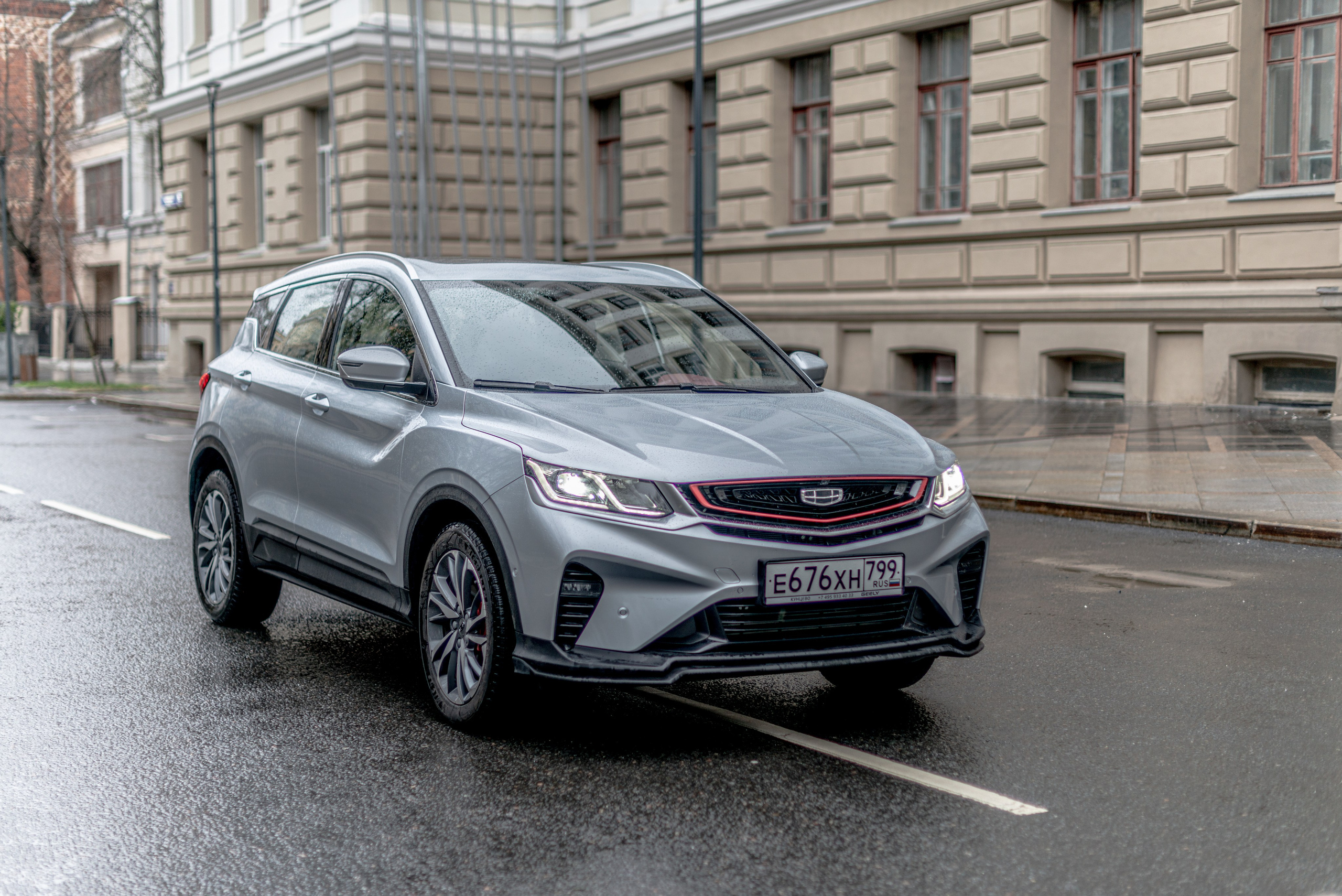 Фотосъемка автомобиля Geely Coolray. ФОТОГРАФ МЕКСИКА КИНТАНА-РОО