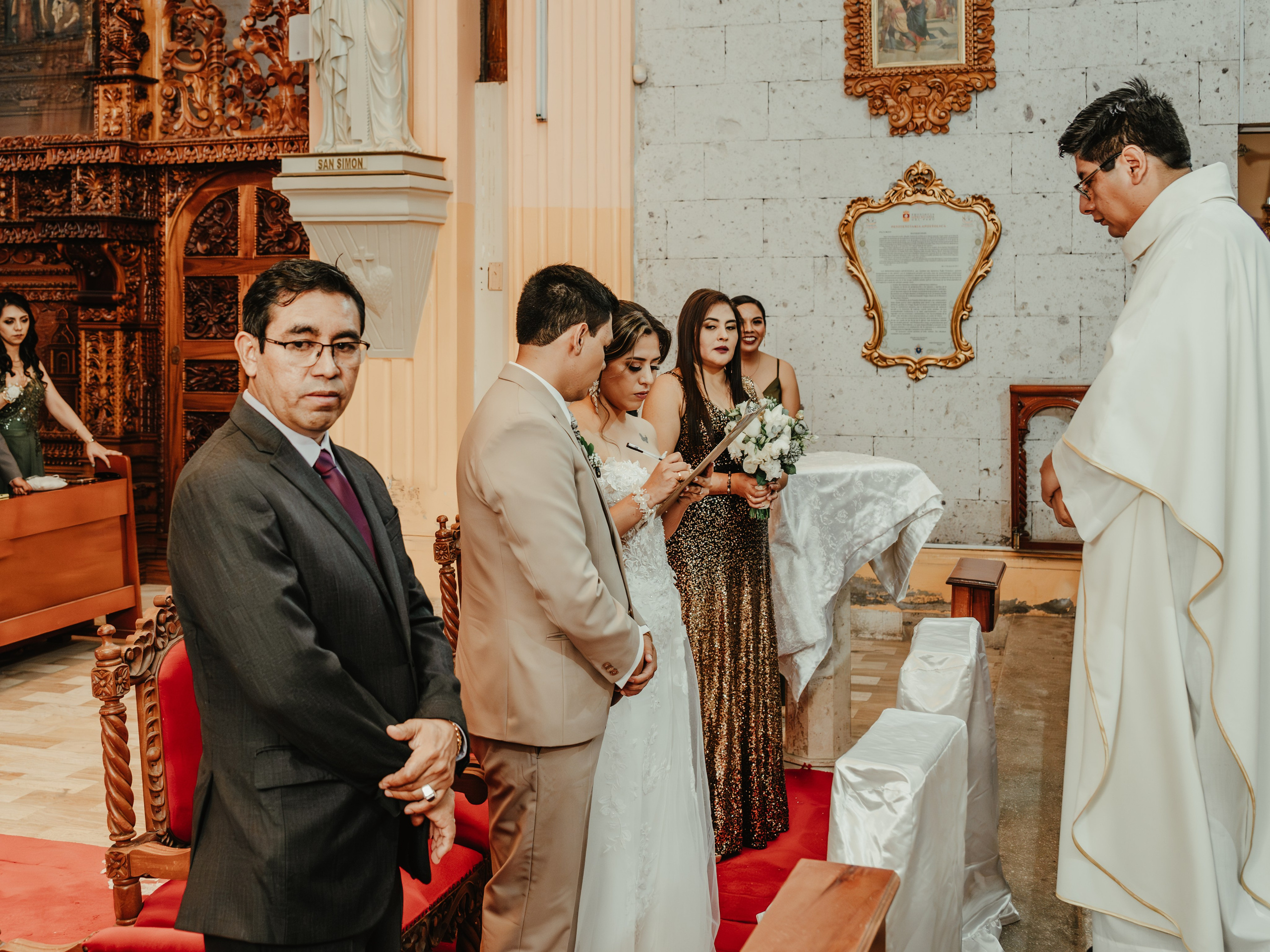 CARLA Y MARIO BODA RELIGIOSA. Studio KVTA | Fotografía y Video de Bodas en Arequipa