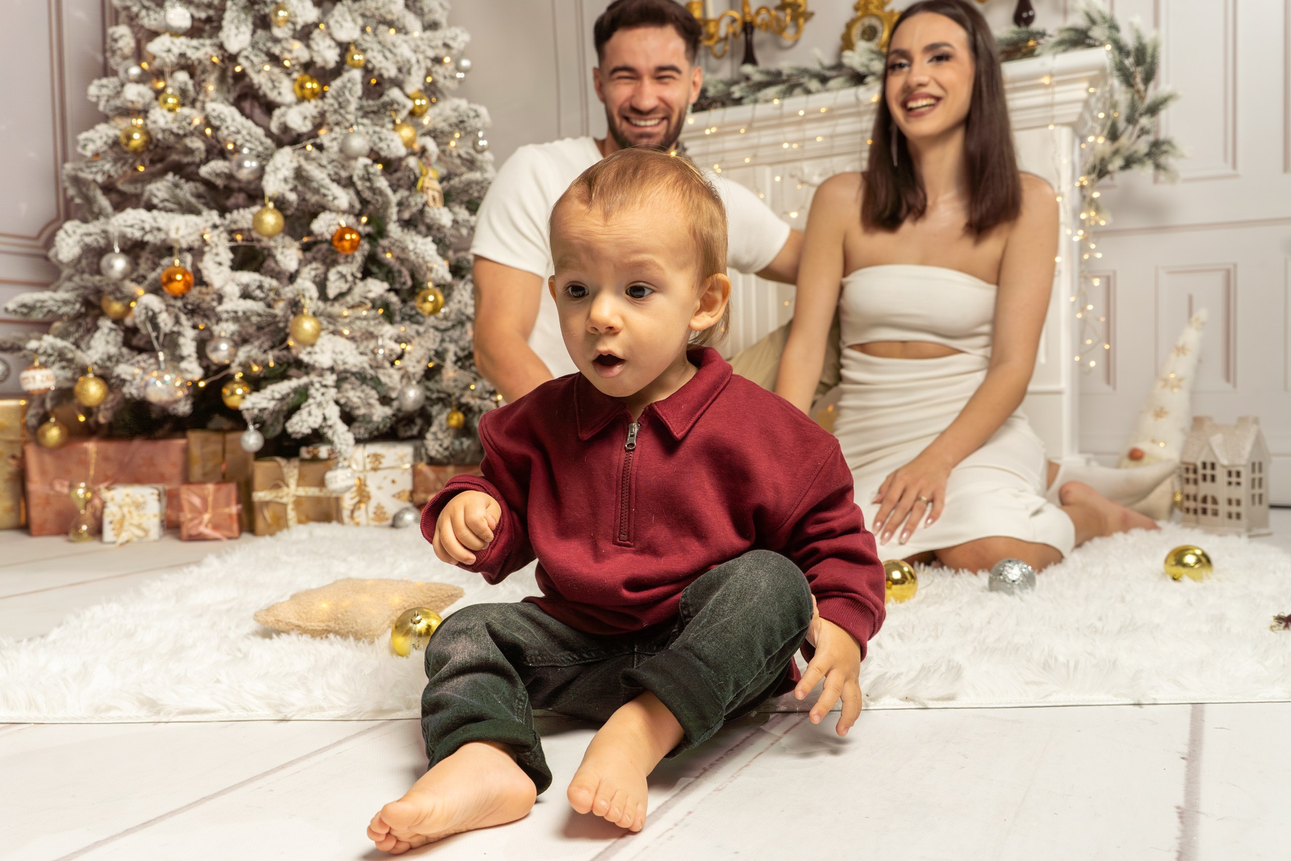 Album Oana, Alin și Sabin. Adelinne — fotograf profesionist în Constanța pentru familii, bebeluși și evenimente