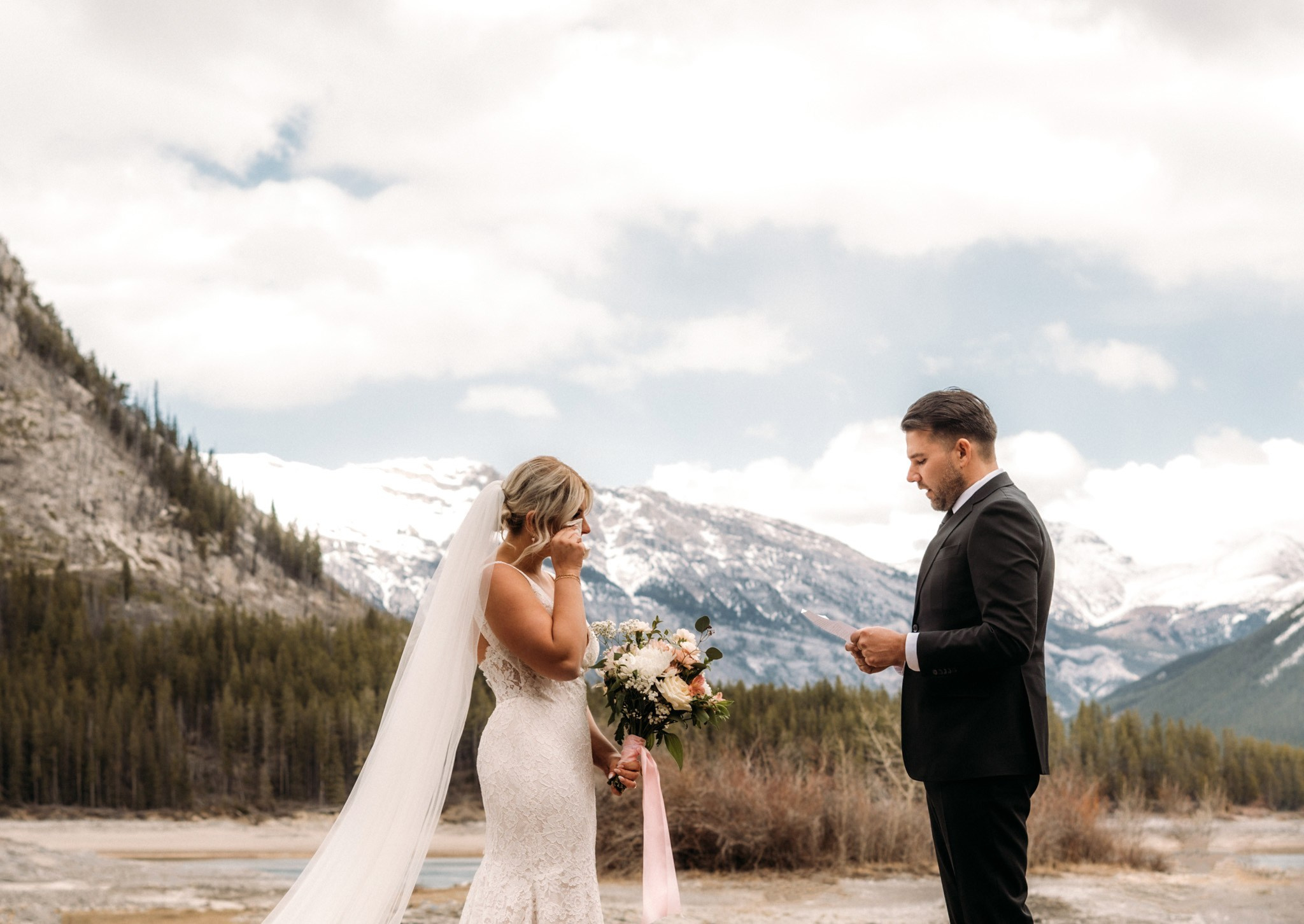 Wedding. Wedding and family photographer in Calgary Kate Beliaeva