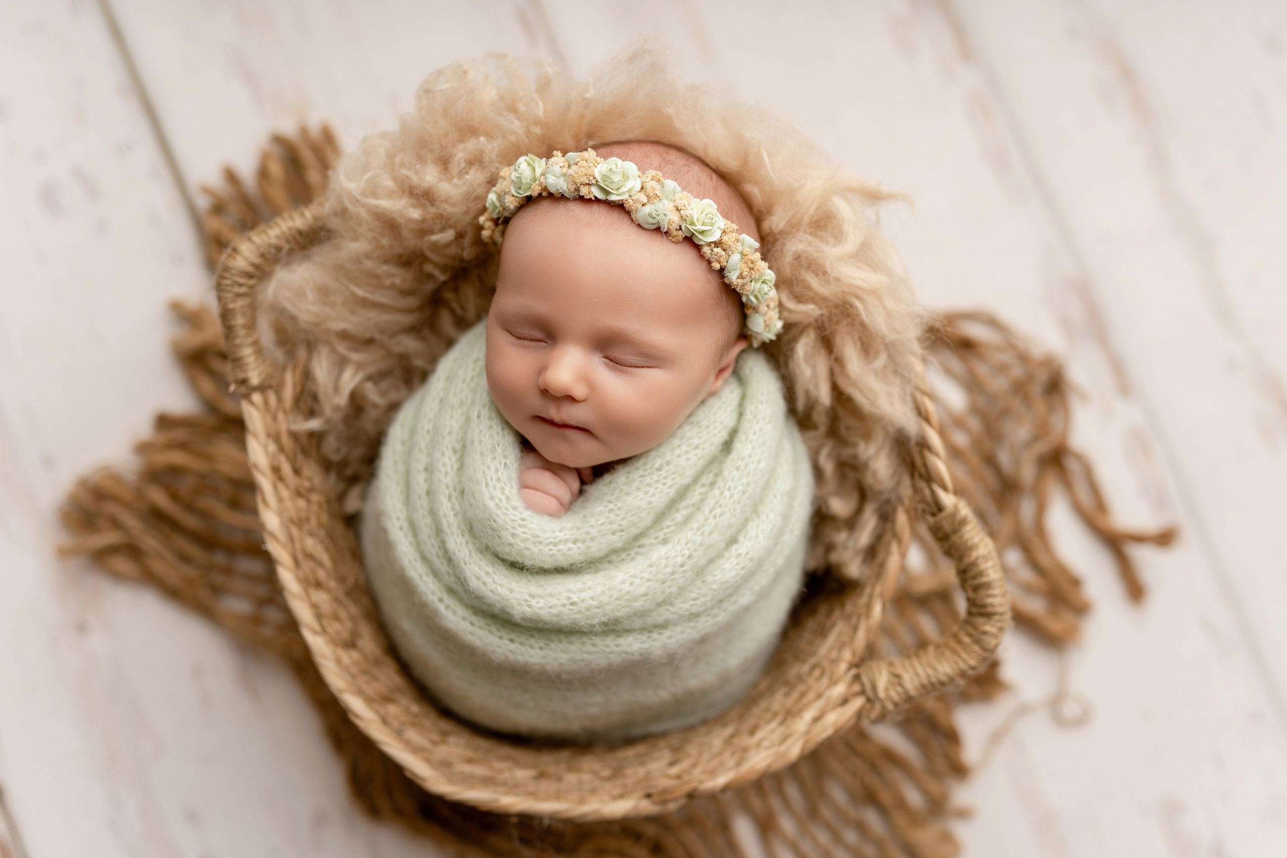 Esu Aleksandra naujagimių ir kudikių fotografė iš Vilniaus