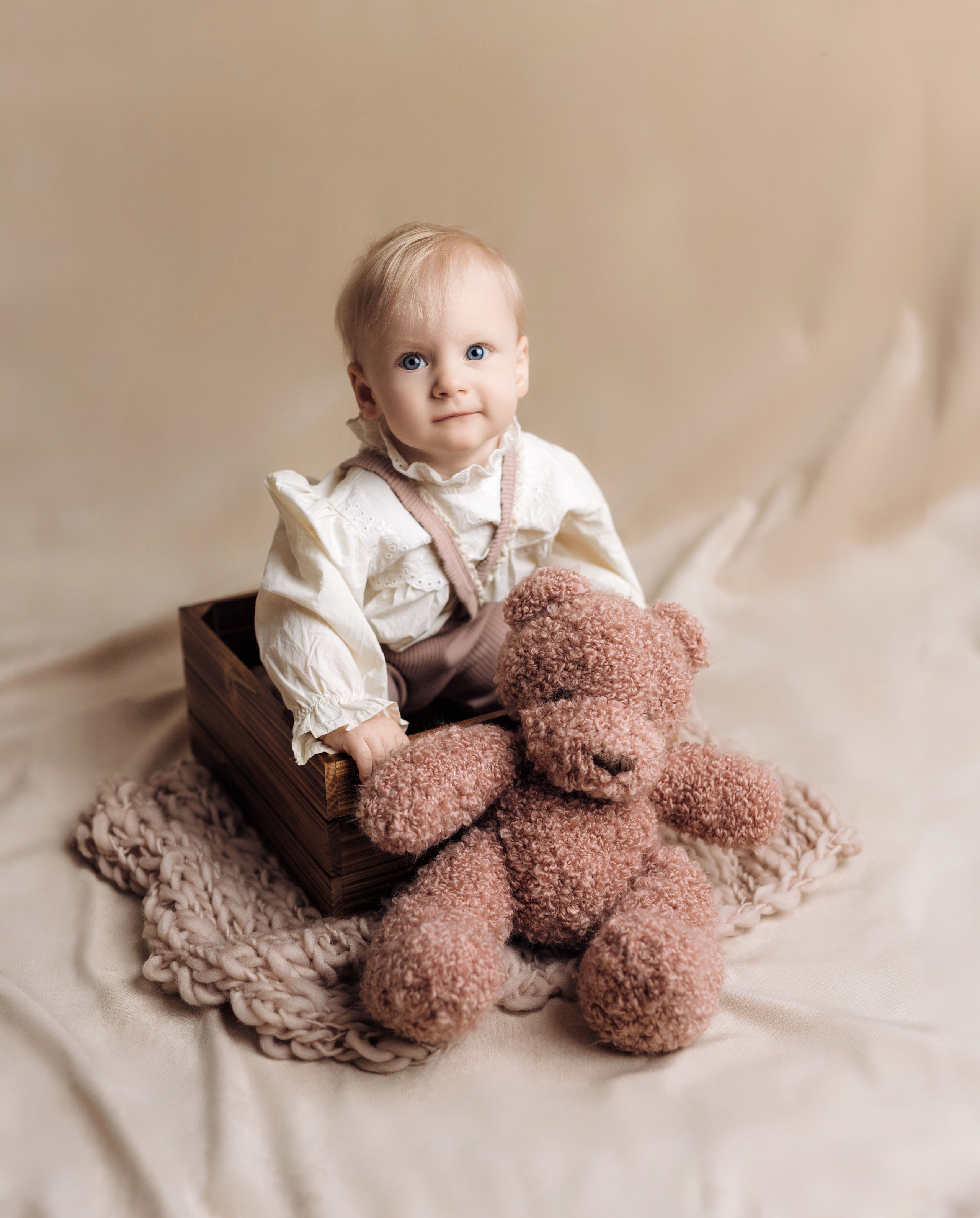 Family and Kids. Newborn, kids, family photographer based near Zurich, Switzerland
