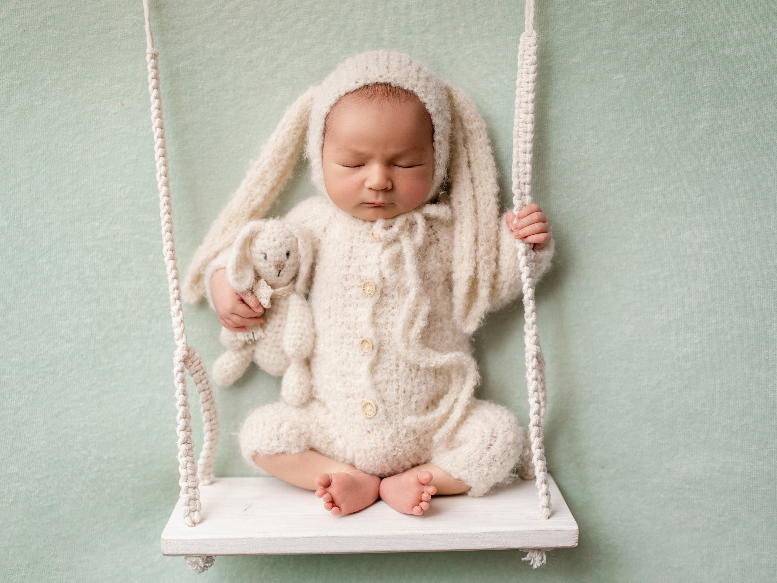 Esu Aleksandra naujagimių ir kudikių fotografė iš Vilniaus