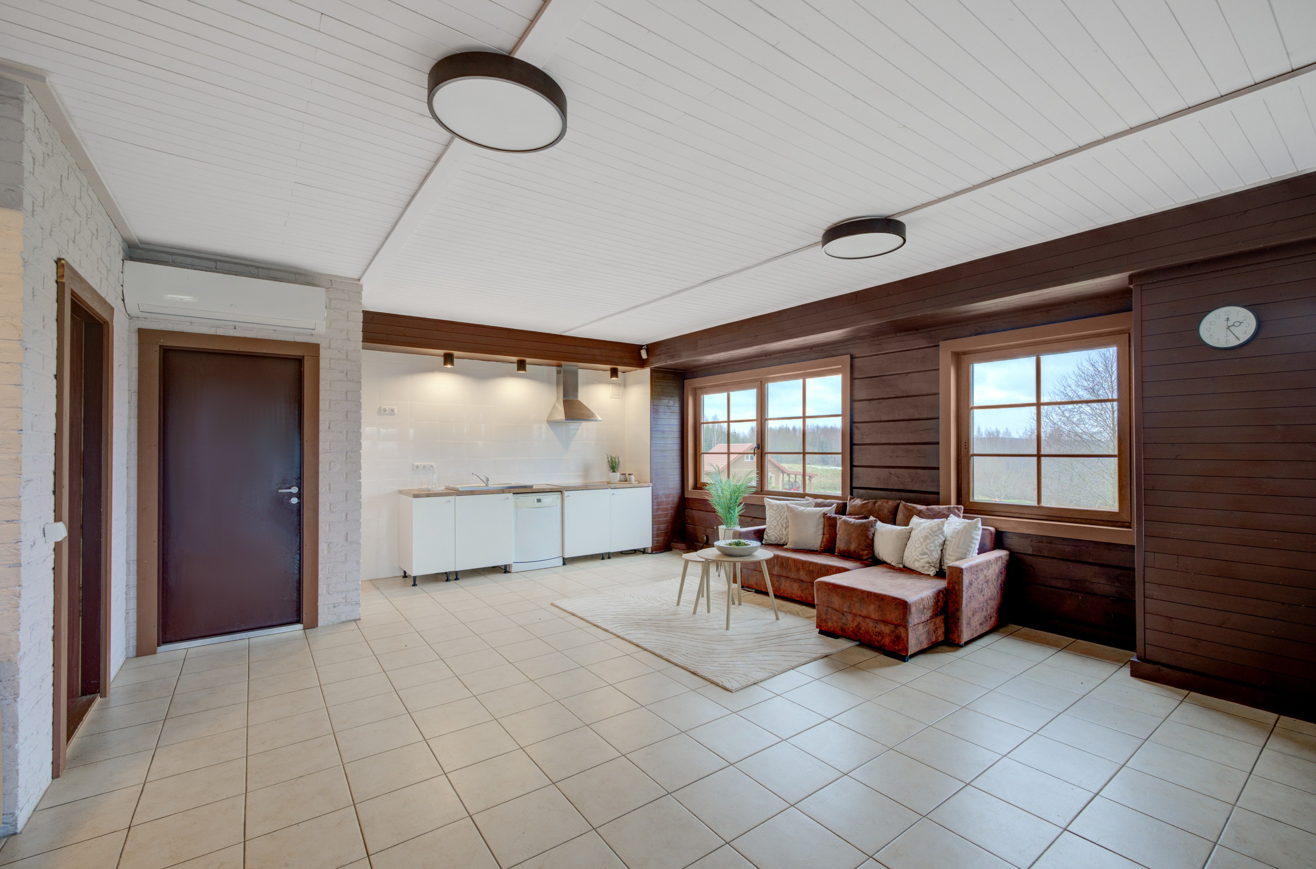 Trakų raj. sodyba. Elina Sapiega fotografė Vilniuje